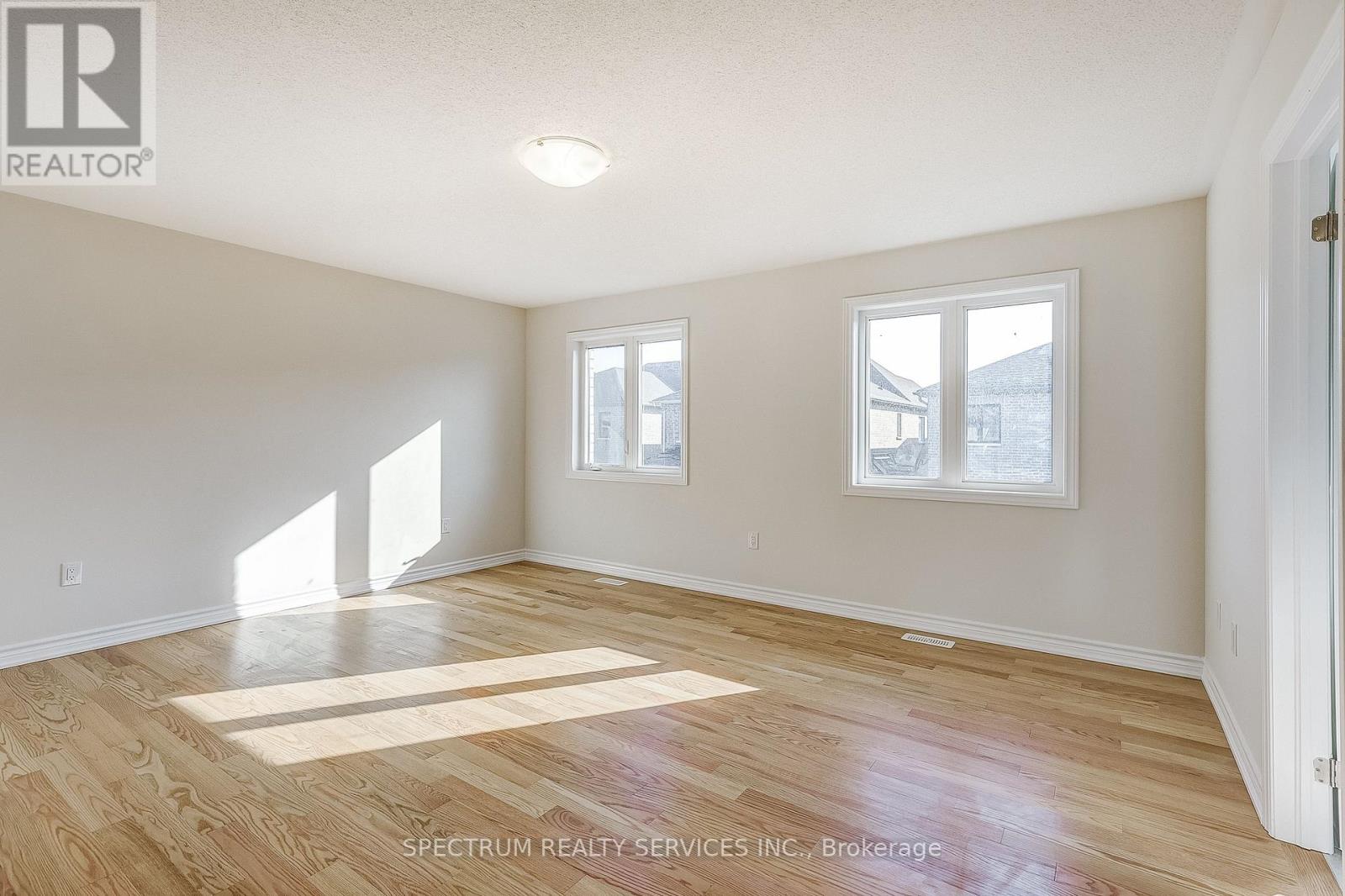 38 Eccleston Street, Brantford, Ontario  N3T 0X4 - Photo 16 - X12057839