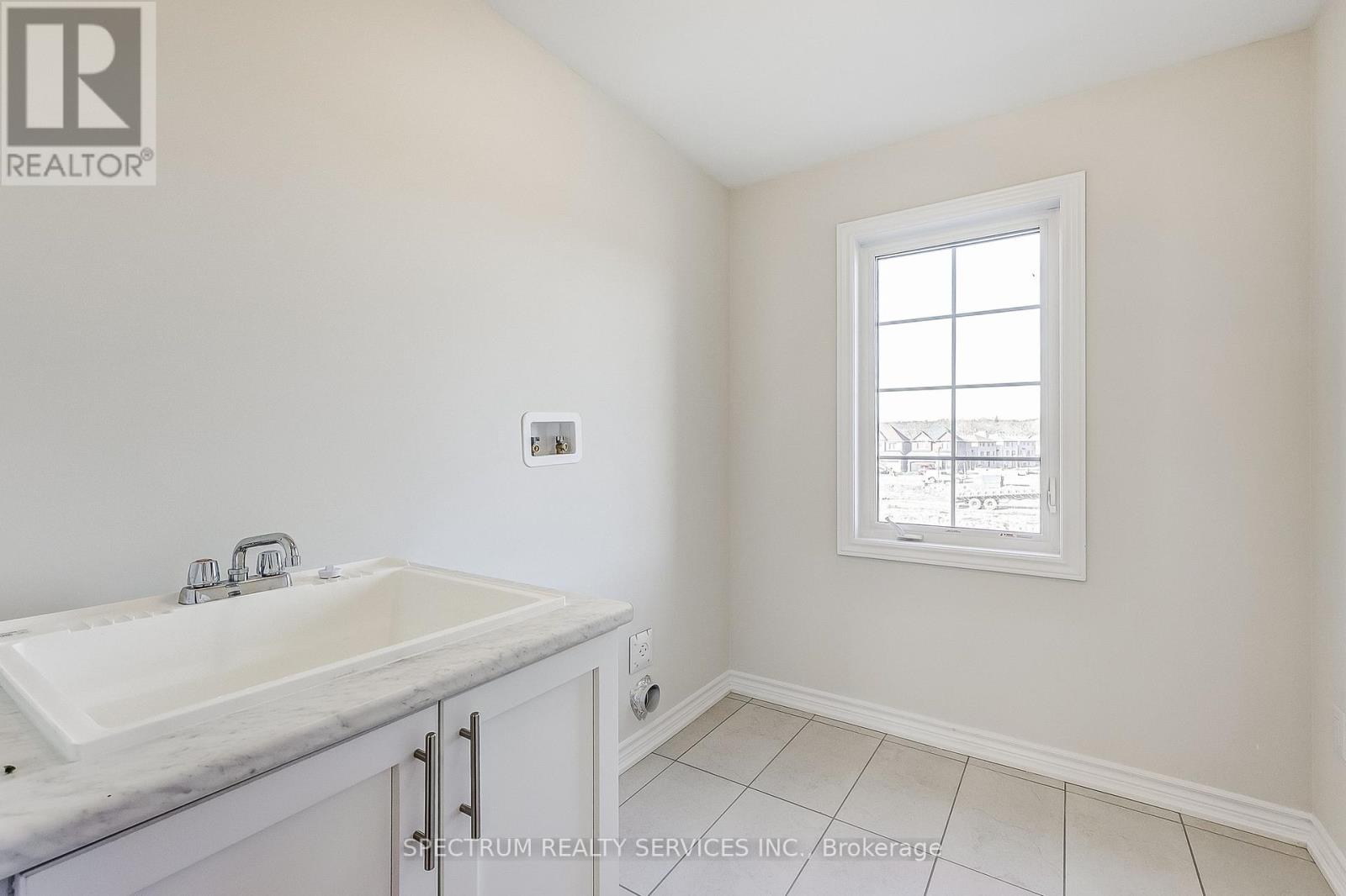 38 Eccleston Street, Brantford, Ontario  N3T 0X4 - Photo 26 - X12057839