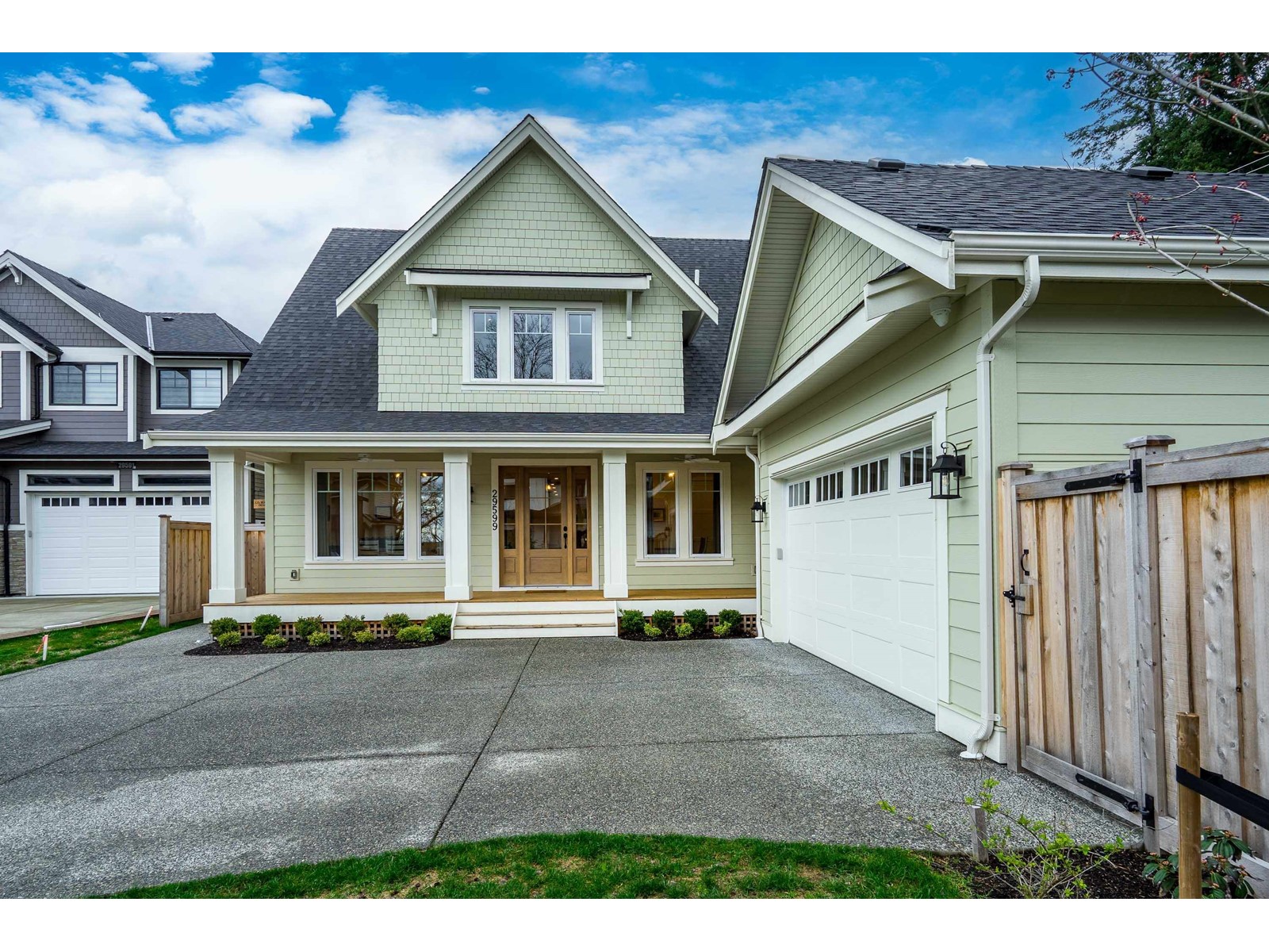 29599 Corvina Court, Abbotsford, British Columbia  V4X 0A6 - Photo 2 - R2984009