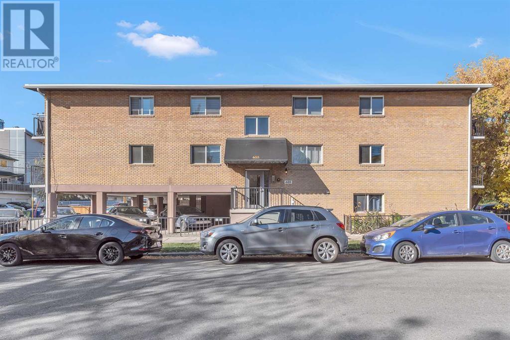 Property at 101, 655 Meredith Road NE image 2