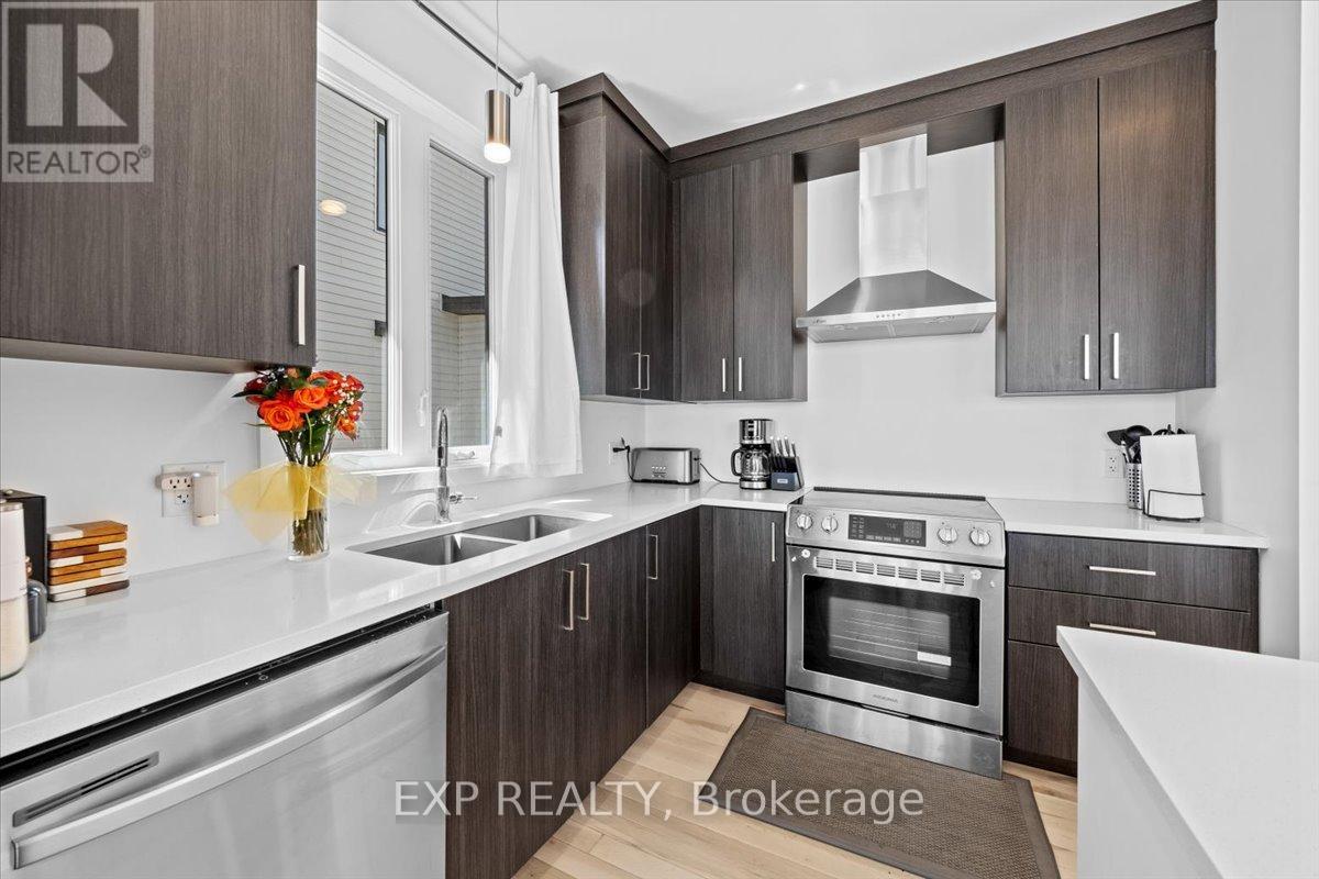 508 Barrage Street, Casselman, Ontario  K0A 1M0 - Photo 8 - X12057930