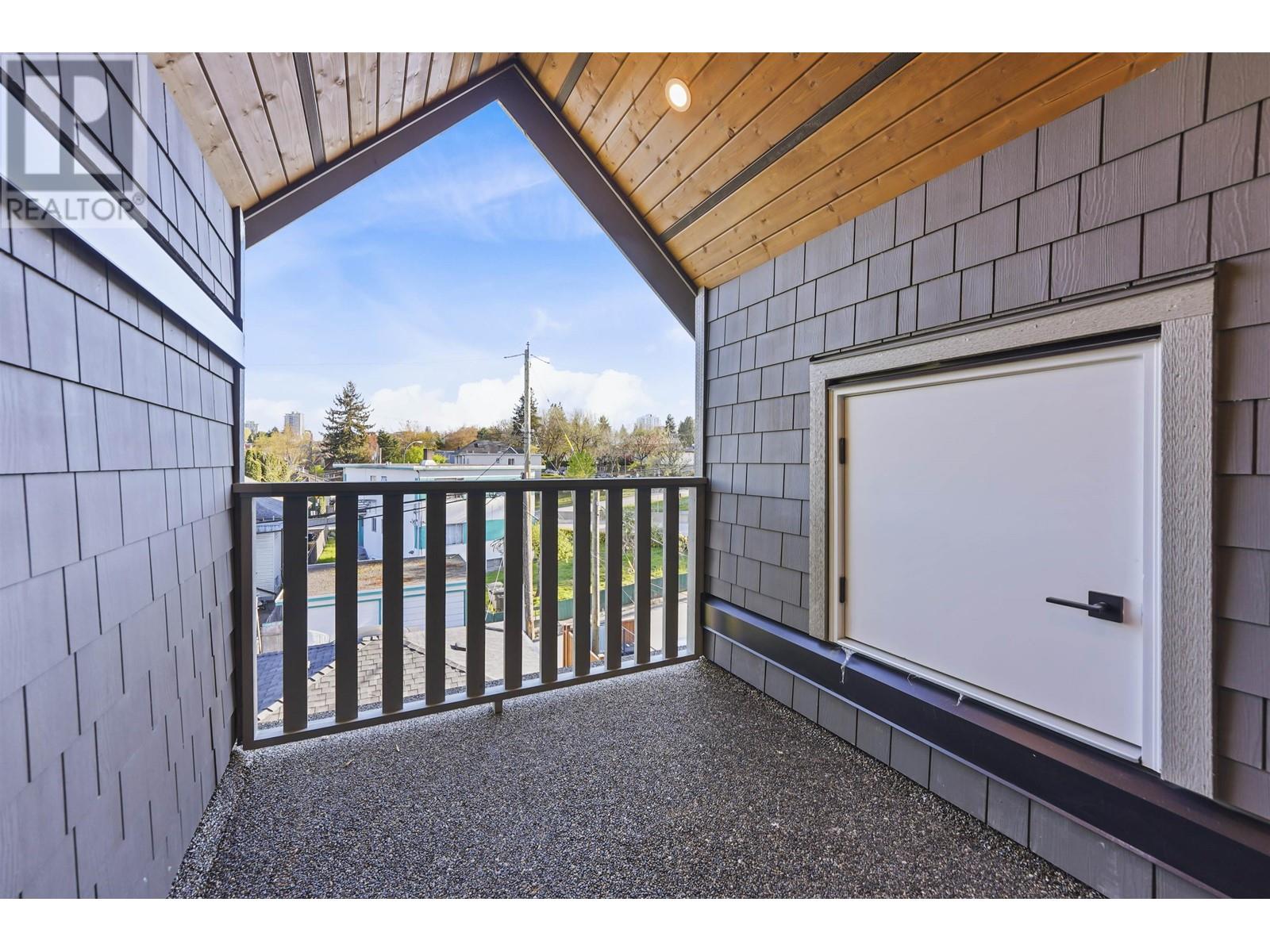 2 1322 E 13th Avenue, Vancouver, British Columbia  V5N 2B6 - Photo 30 - R2985363