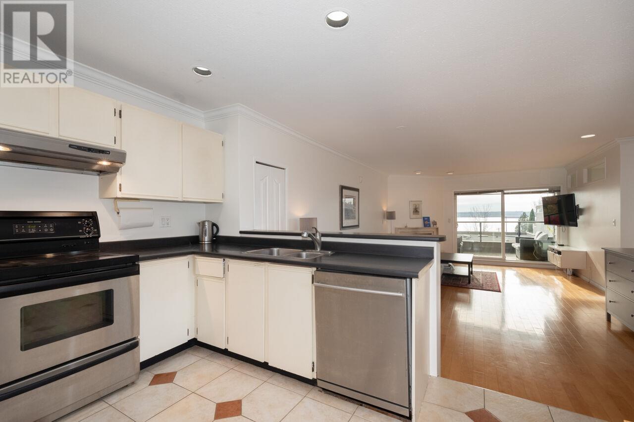 2472 Haywood Avenue, West Vancouver, British Columbia  V7V 1Y1 - Photo 18 - R2985398