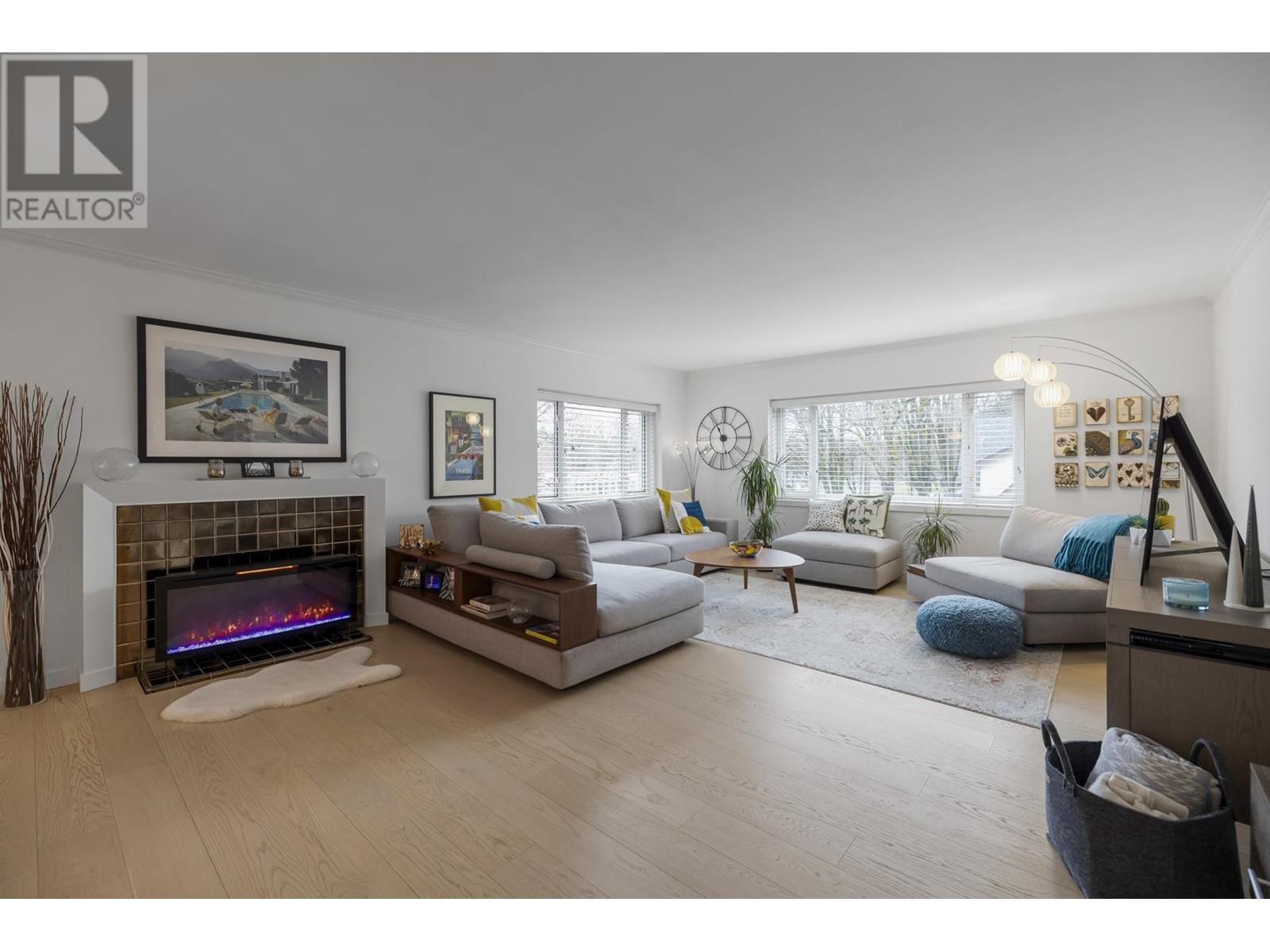 201 1595 W 14 Avenue, Vancouver, British Columbia  V6J 2J1 - Photo 4 - R2985400