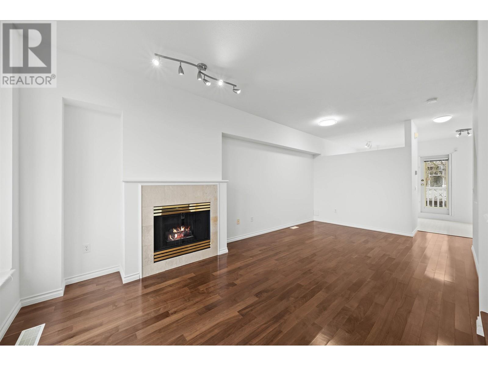9 6179 No 1 Road, Richmond, British Columbia  V7C 1T4 - Photo 6 - R2985415