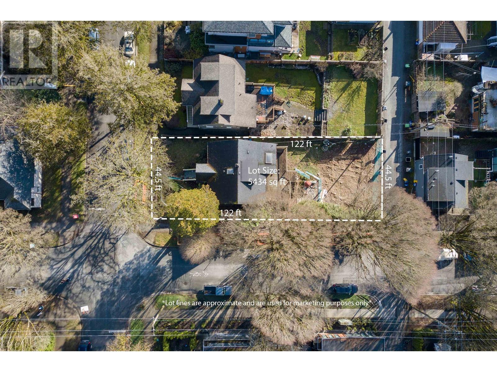 408 E 20th Avenue, Vancouver, British Columbia  V5V 1M5 - Photo 3 - R2985423