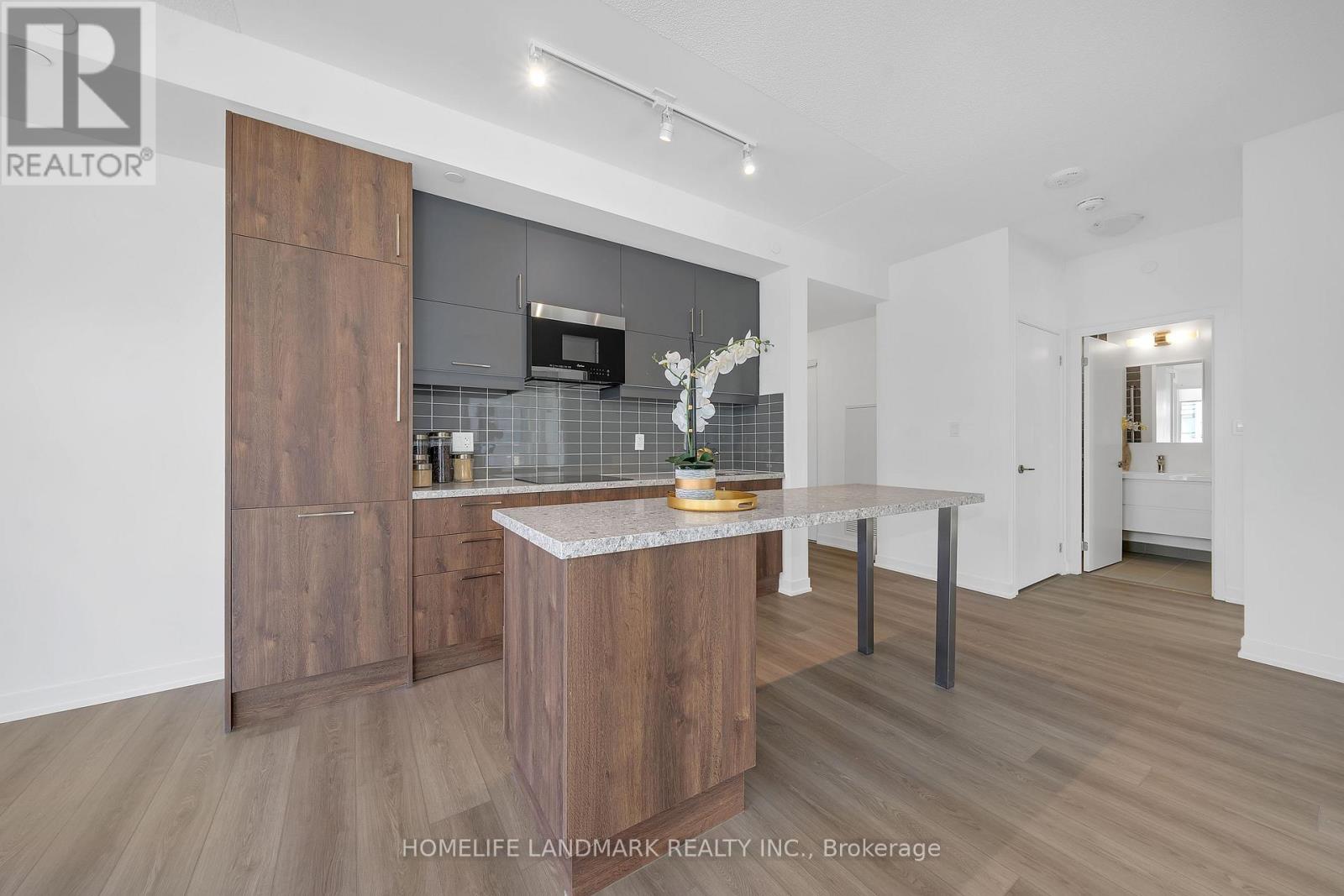 Property at 903 - 292 VERDALE CROSSING image 3