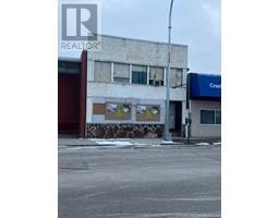 28 8TH Avenue S Cranbrook South