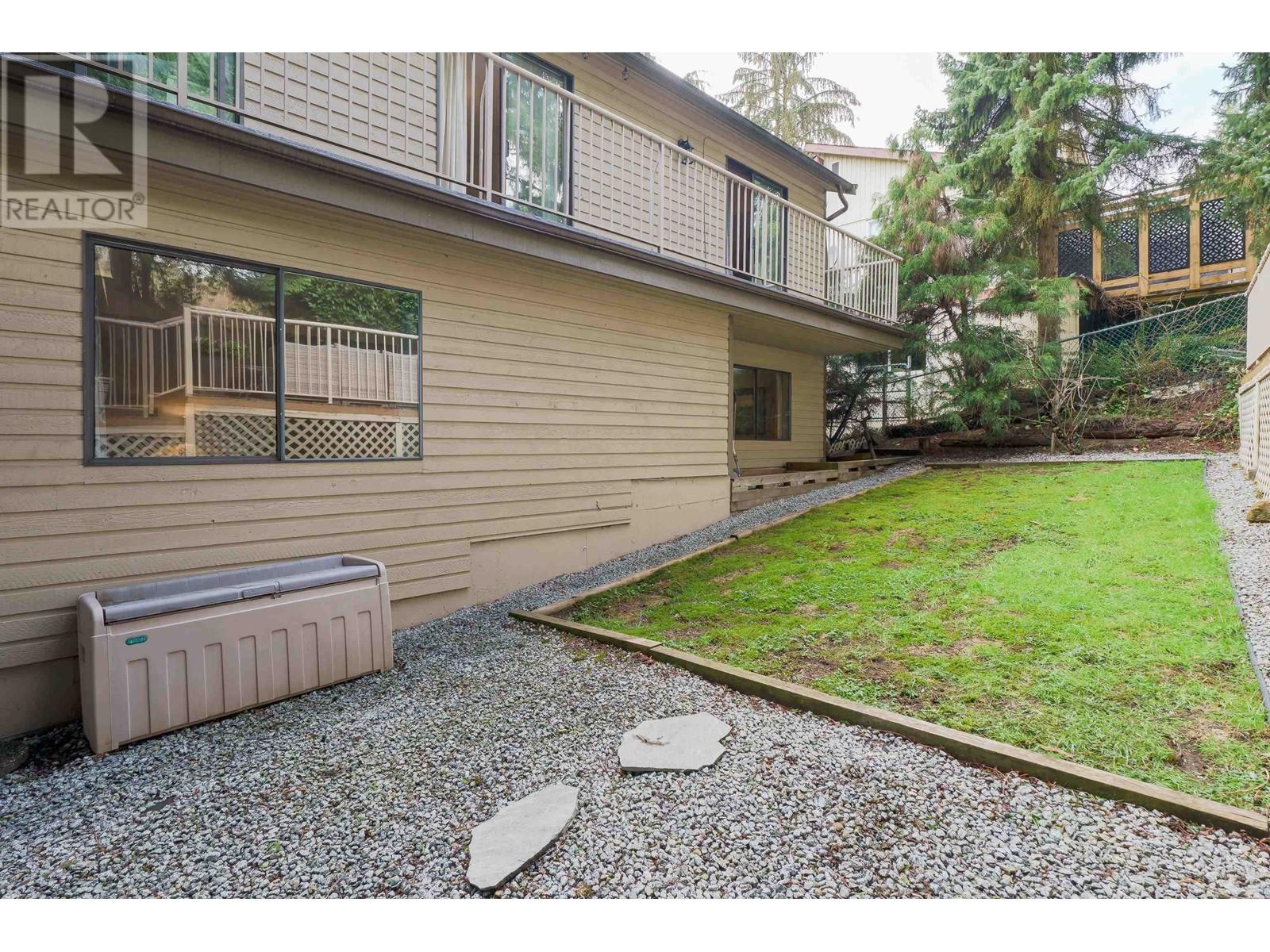 1261 Lansdowne Drive, Coquitlam, British Columbia  V3E 1S6 - Photo 28 - R2984608