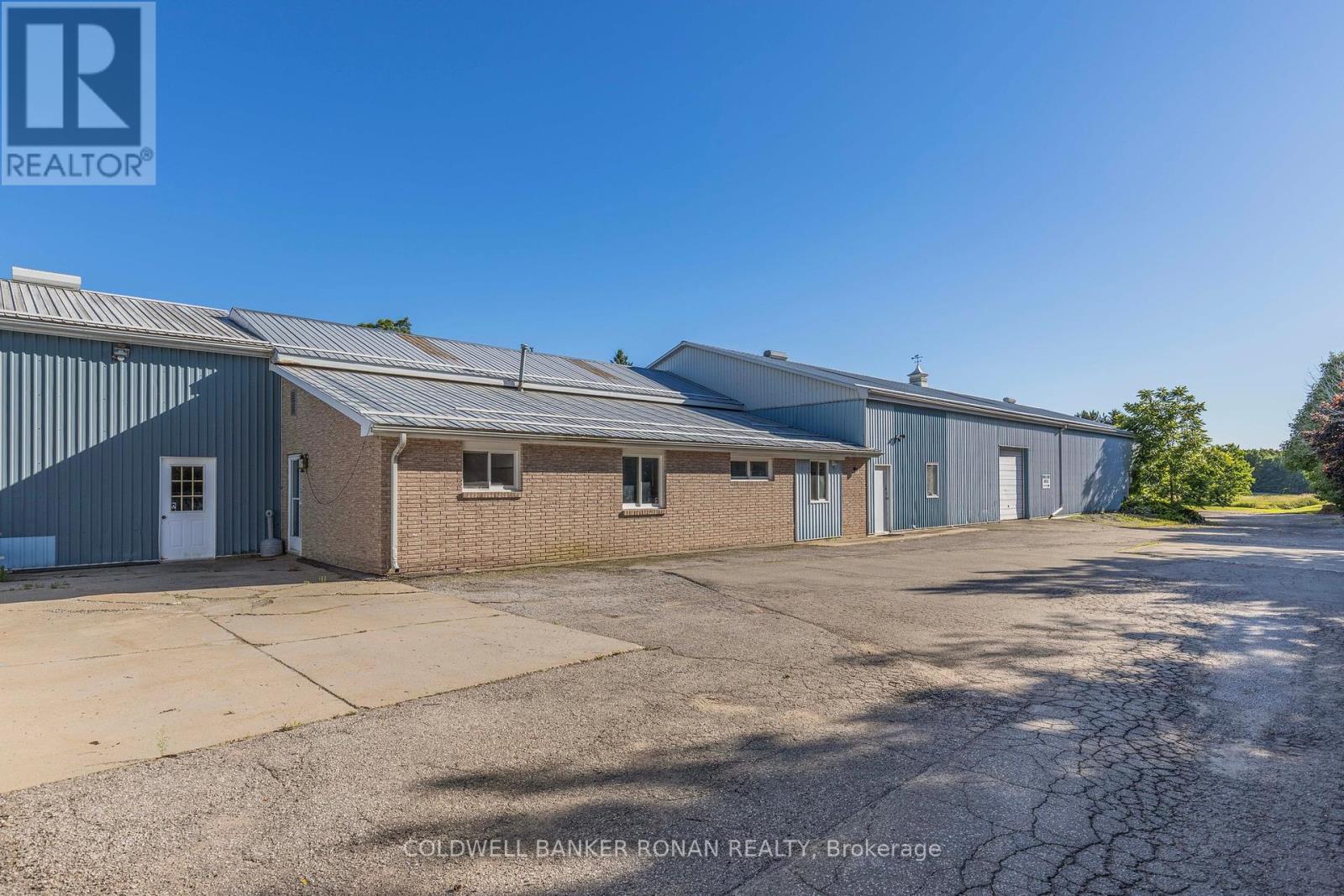 1986 15th Side Road, New Tecumseth, Ontario  L0G 1W0 - Photo 41 - N12057935