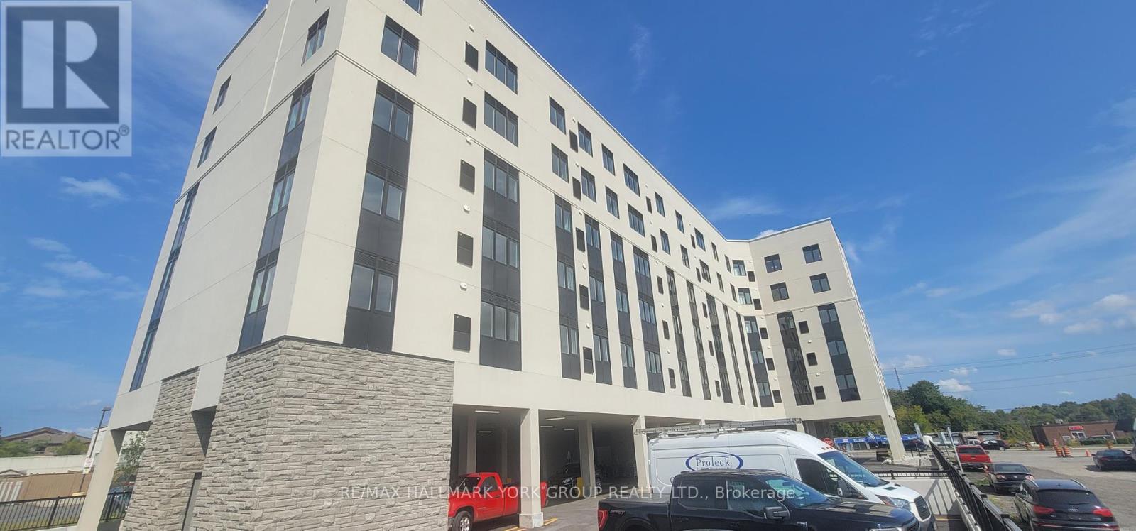 Lp06 - 13042 Yonge Street, Richmond Hill, Ontario  L4E 1N6 - Photo 2 - N12057937