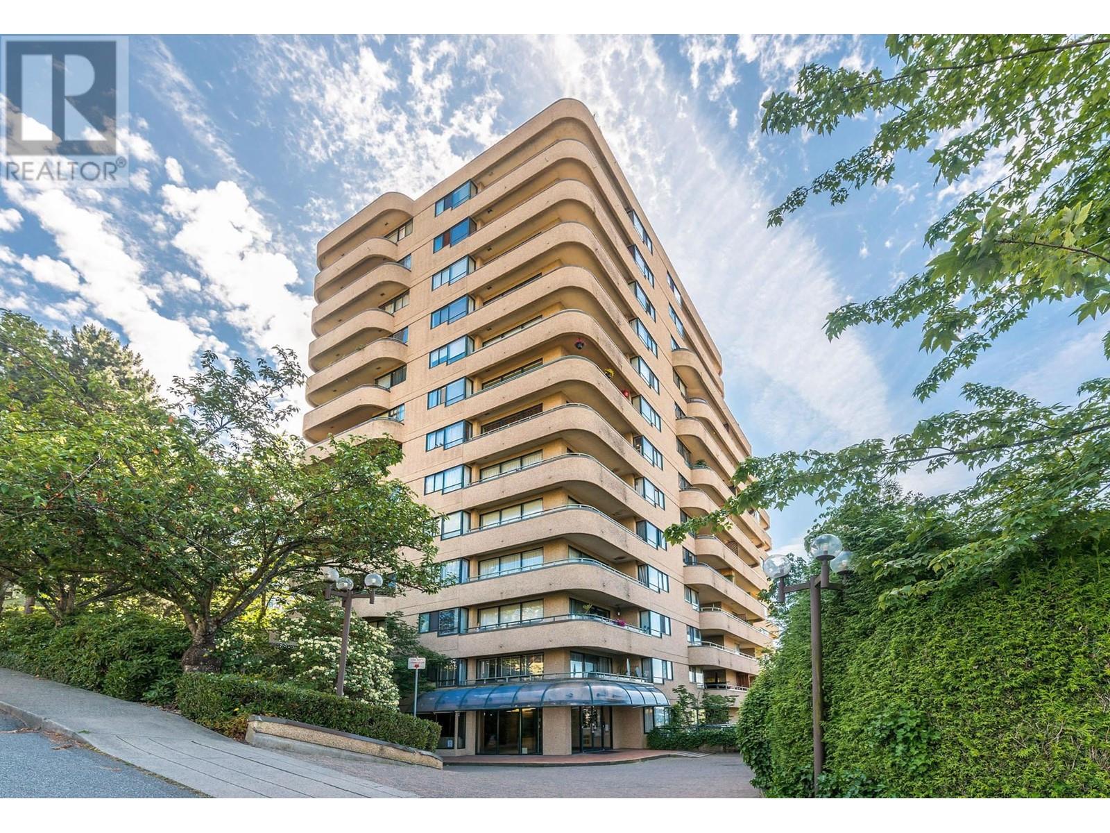 L5 1026 Queens Avenue, New Westminster, British Columbia  V3M 6B2 - Photo 2 - R2983774