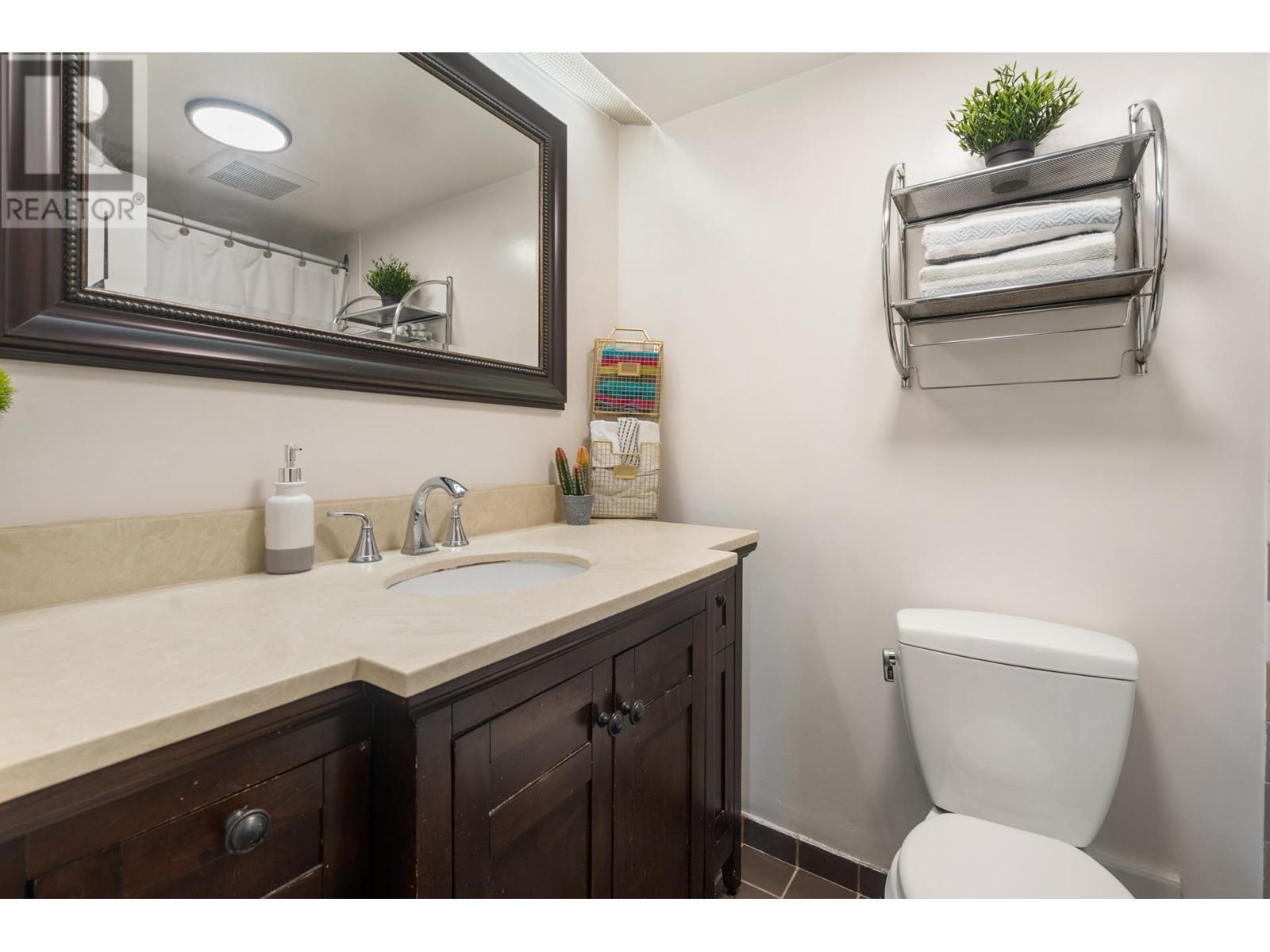 L5 1026 Queens Avenue, New Westminster, British Columbia  V3M 6B2 - Photo 28 - R2983774