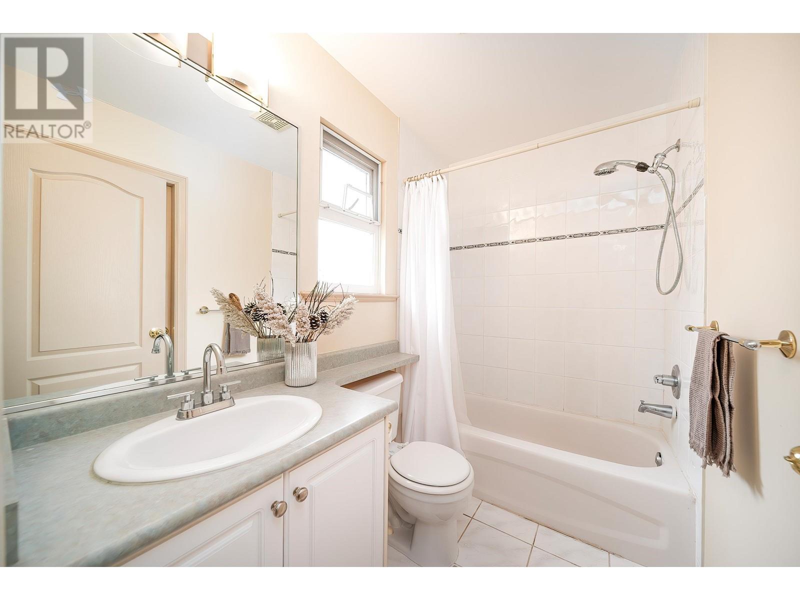 3080 Waddington Place, Coquitlam, British Columbia  V3E 2Y9 - Photo 22 - R2981616