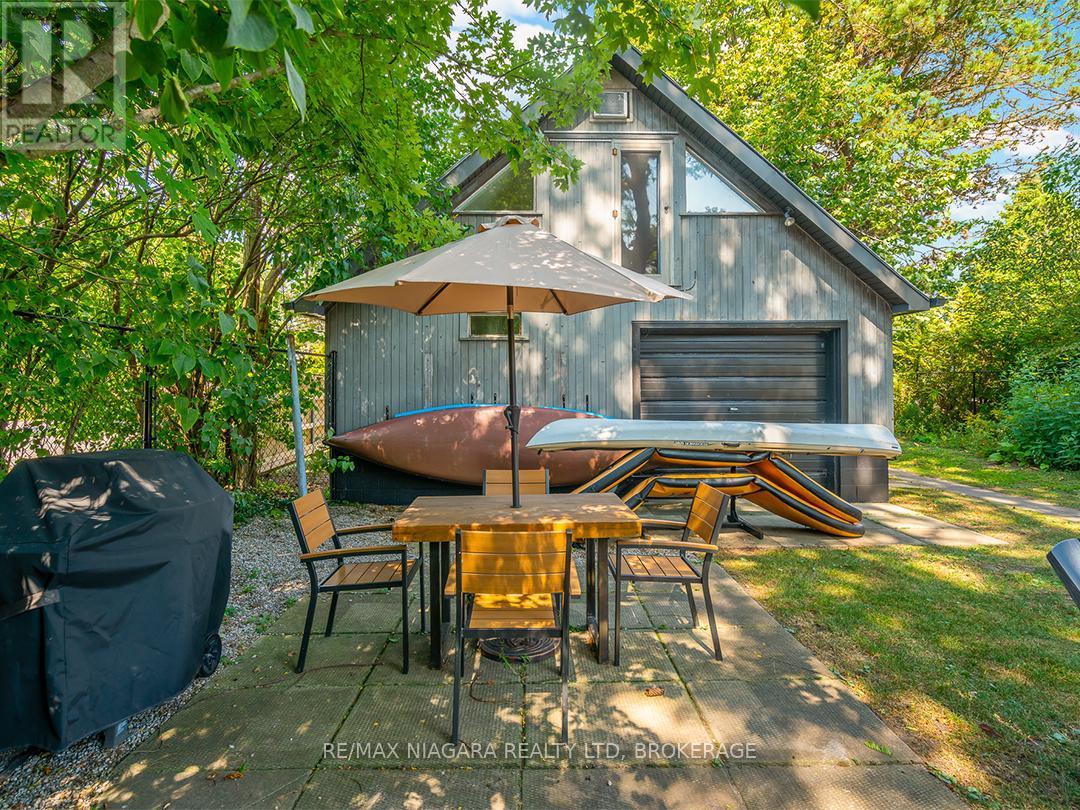 Property at 25 LAKESHORE ROAD W image 5
