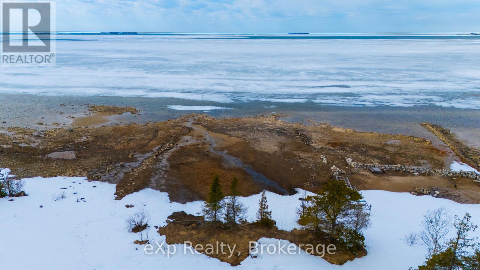 31 Waterview Road, South Bruce Peninsula, Ontario  N0H 1X0 - Photo 4 - X12057961