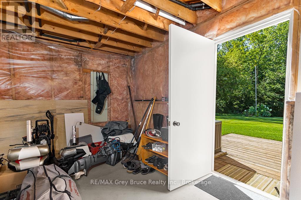 699 20th Street W, Owen Sound, Ontario  N4K 4E1 - Photo 31 - X12057969