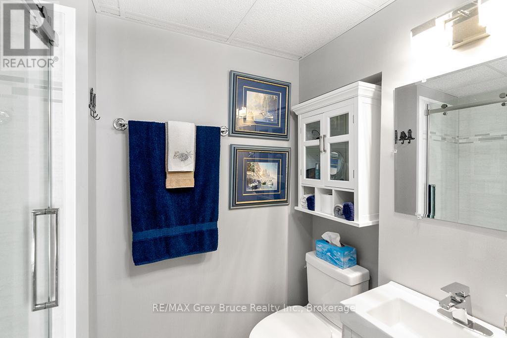699 20th Street W, Owen Sound, Ontario  N4K 4E1 - Photo 40 - X12057969