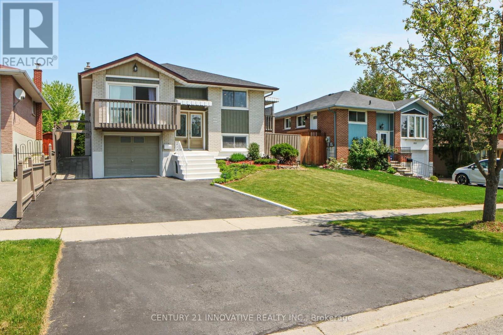 Property at 889 CARNABY CRESCENT image 2