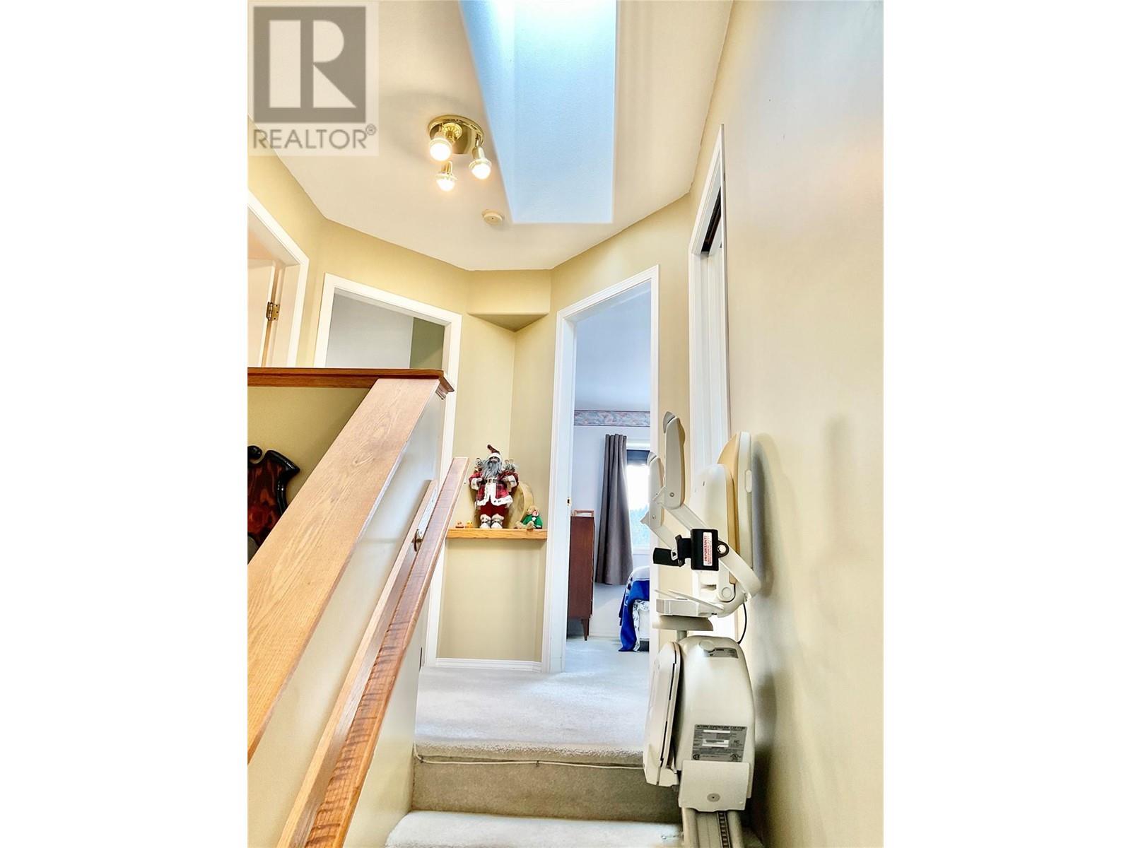 681 Dawson Street, Midway, British Columbia  V0H 1M0 - Photo 36 - 10334355
