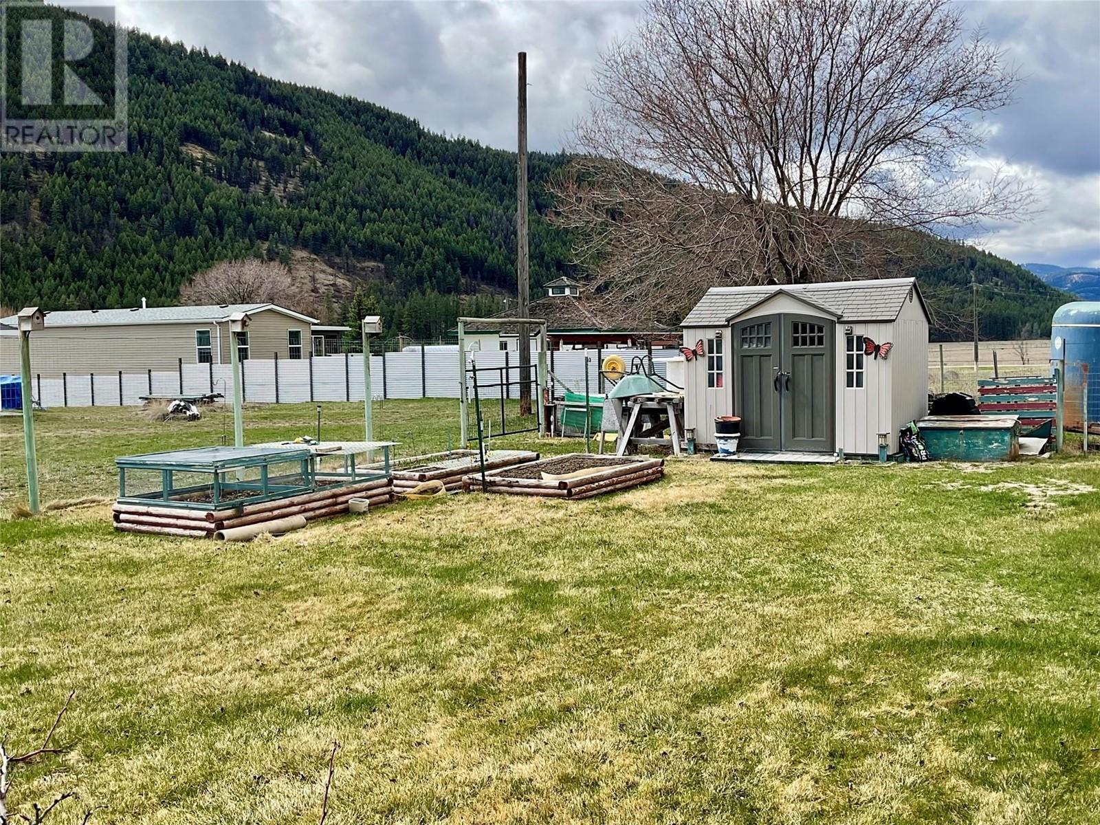 681 Dawson Street, Midway, British Columbia  V0H 1M0 - Photo 16 - 10334355