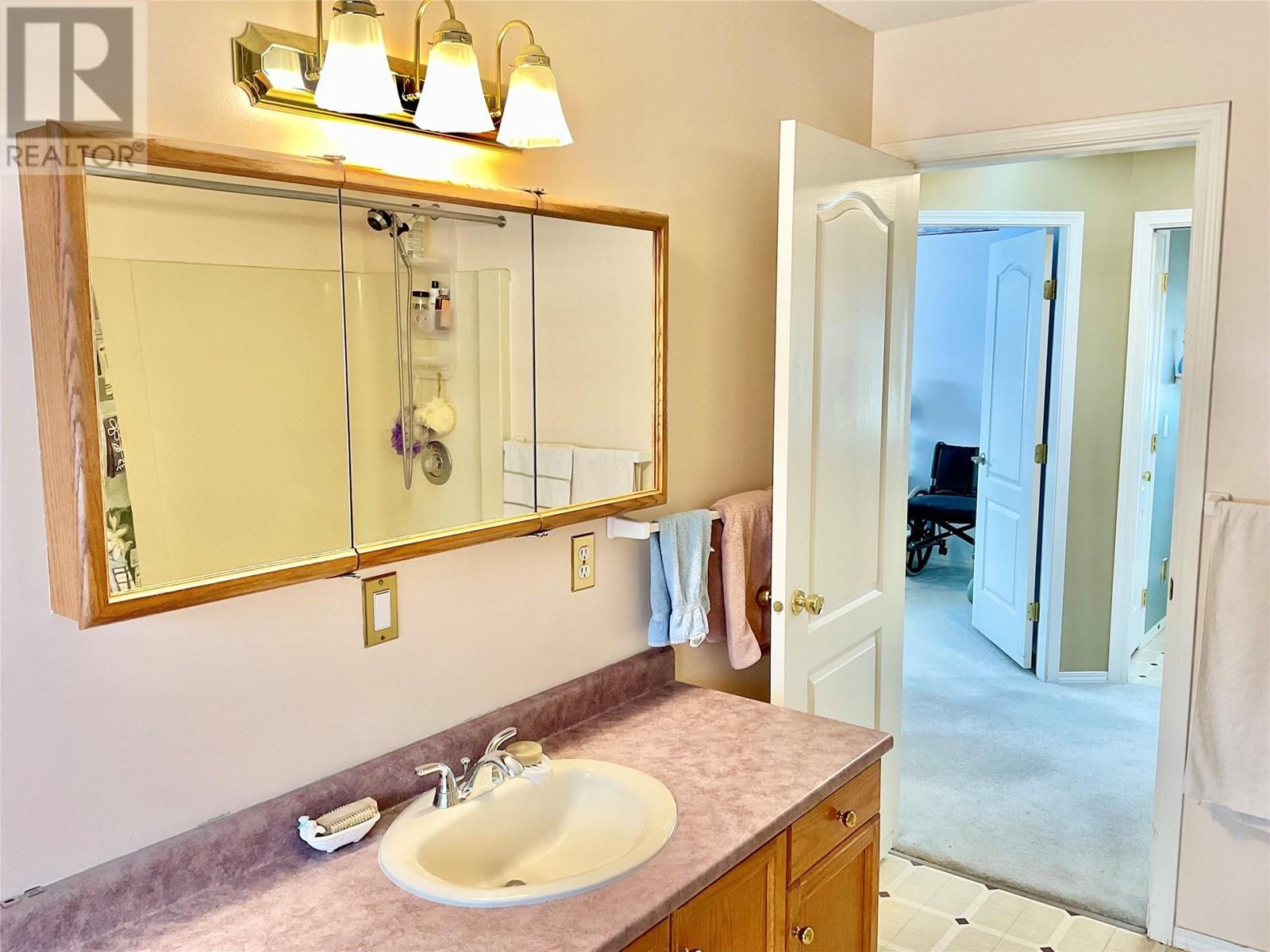 681 Dawson Street, Midway, British Columbia  V0H 1M0 - Photo 42 - 10334355