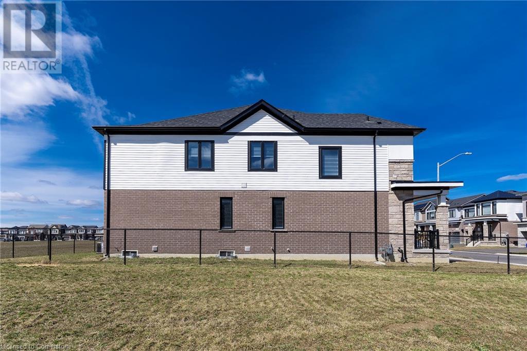 55 Yale Drive, Hamilton, Ontario  L0R 1W0 - Photo 28 - 40713125
