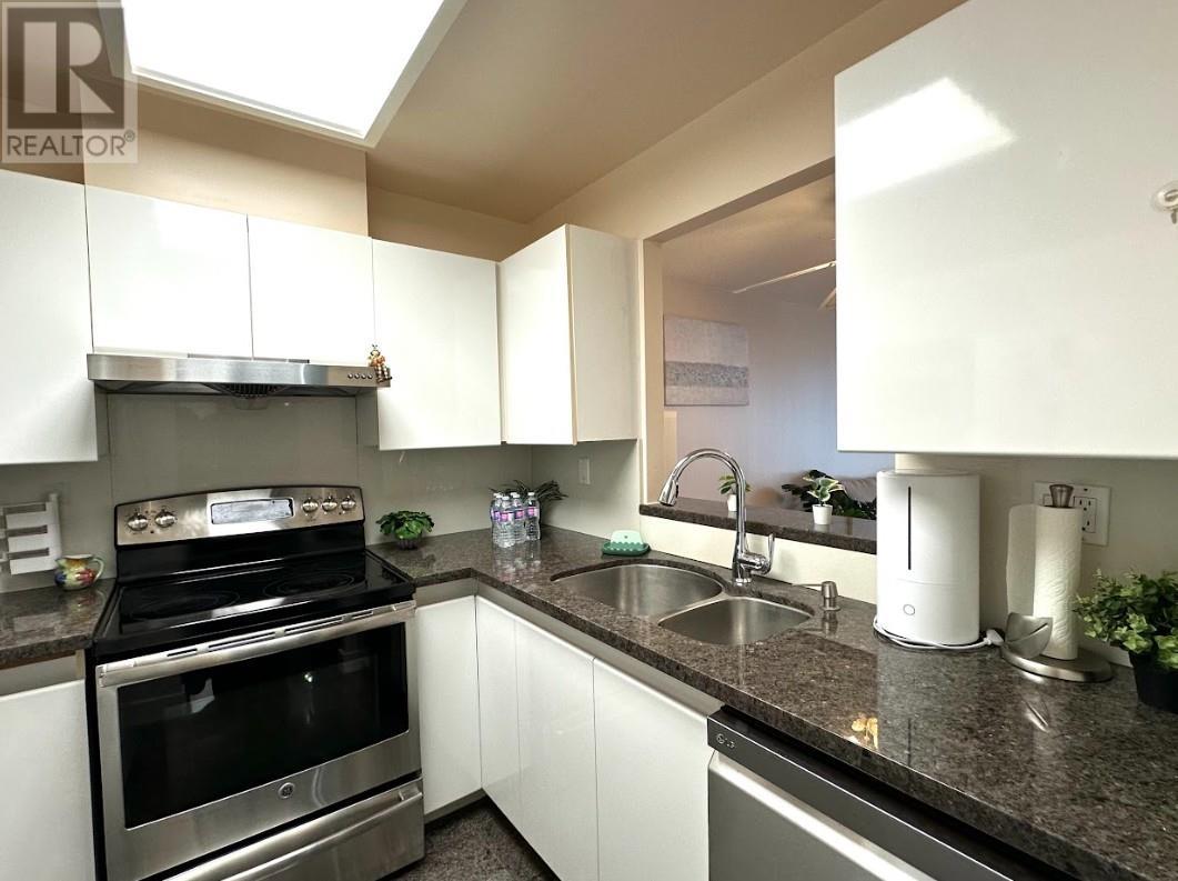 1204 4657 Hazel Street, Burnaby, British Columbia  V5H 4R2 - Photo 9 - R2984259