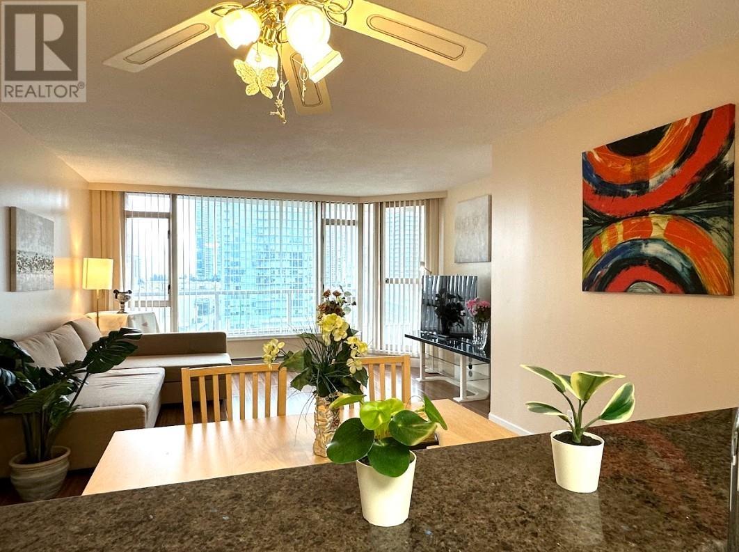 1204 4657 Hazel Street, Burnaby, British Columbia  V5H 4R2 - Photo 7 - R2984259