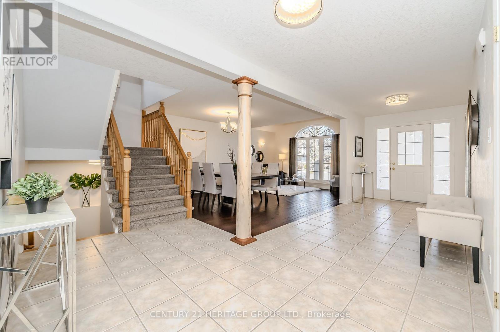 Property at 218 HAWKSWOOD DRIVE image 5