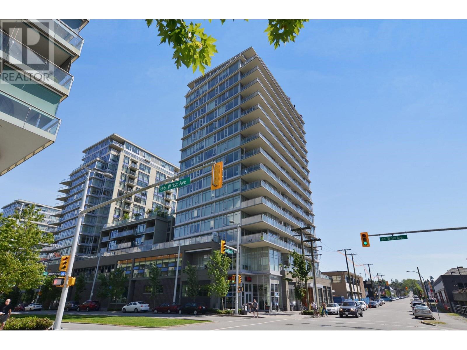 401 1708 COLUMBIA STREET, vancouver, British Columbia