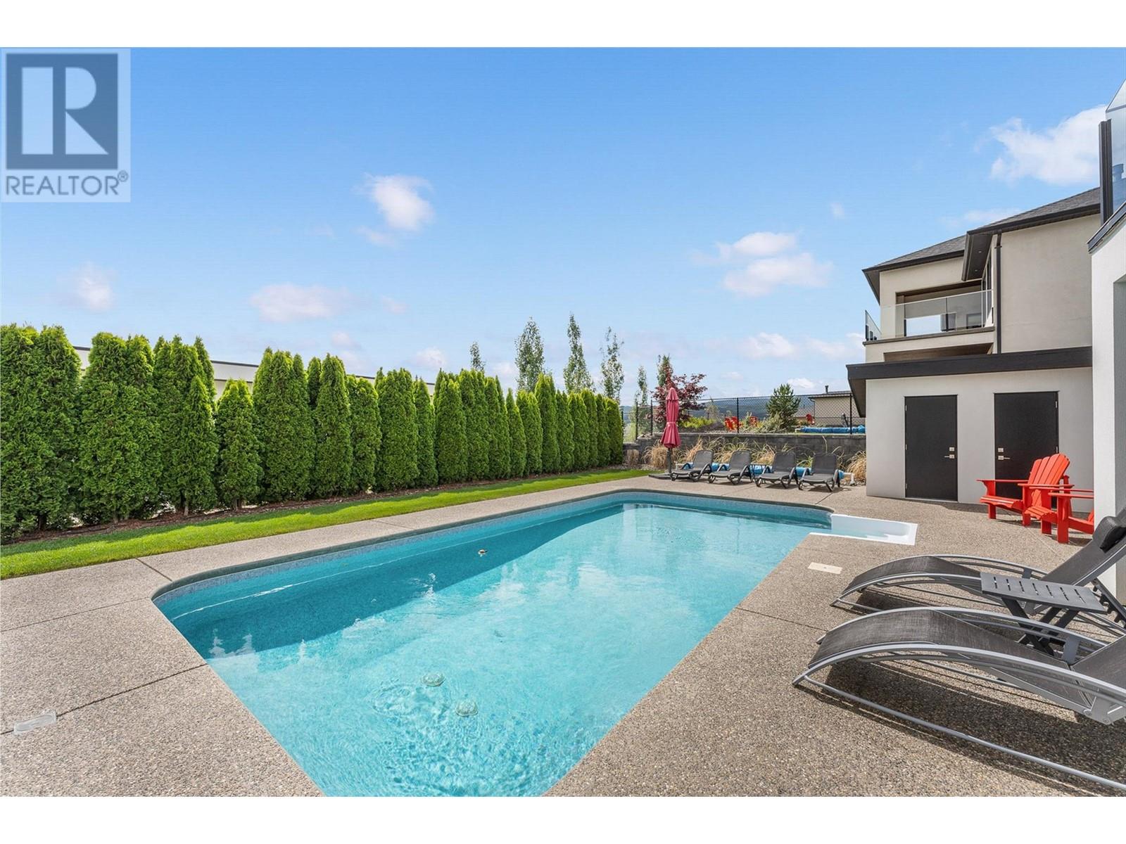Property at 3366 Vineyard View Drive image 3