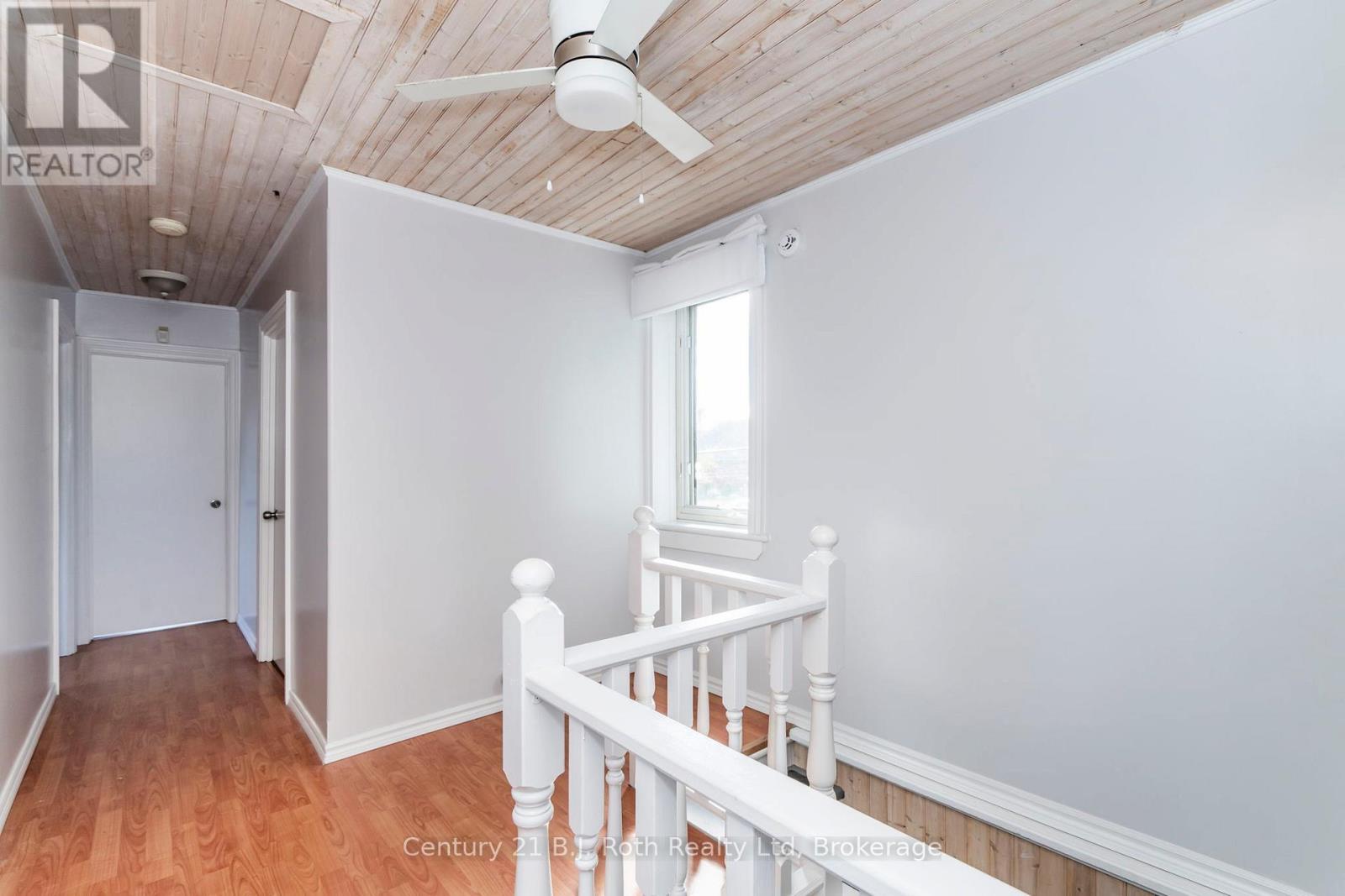 326 Lafontaine Road W, Tiny, Ontario  L9M 0H1 - Photo 19 - S12058010