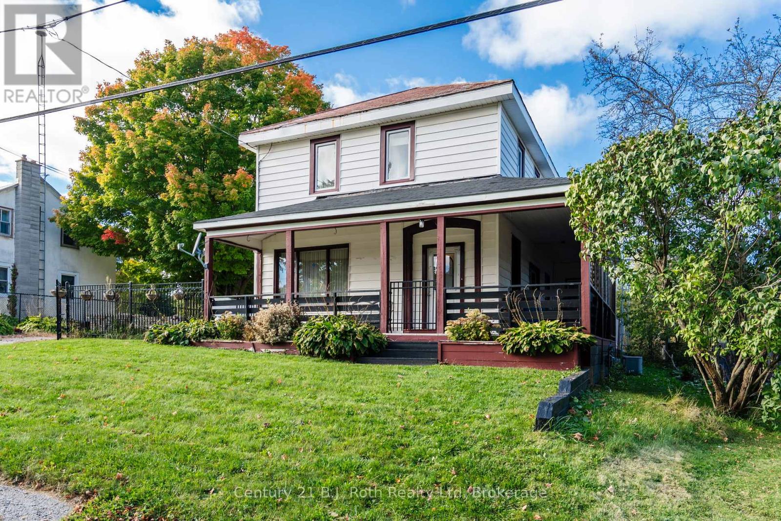 326 Lafontaine Road W, Tiny, Ontario  L9M 0H1 - Photo 2 - S12058010