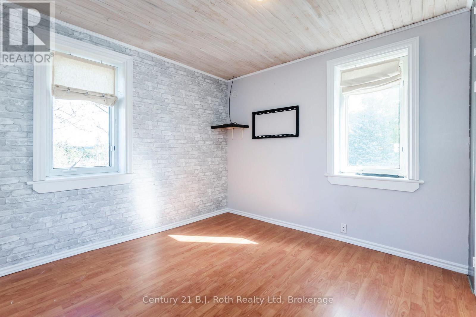 326 Lafontaine Road W, Tiny, Ontario  L9M 0H1 - Photo 23 - S12058010