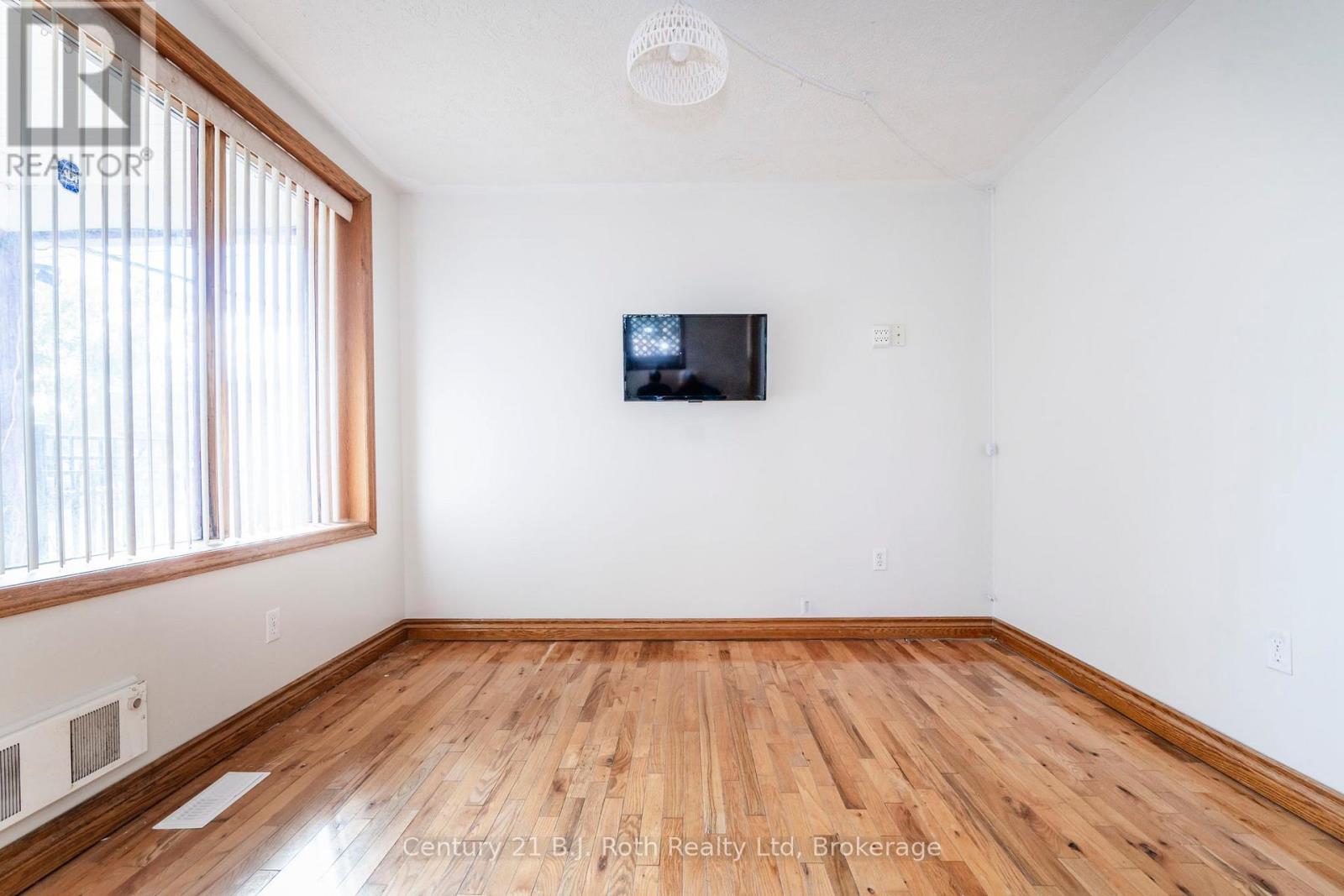 326 Lafontaine Road W, Tiny, Ontario  L9M 0H1 - Photo 26 - S12058010