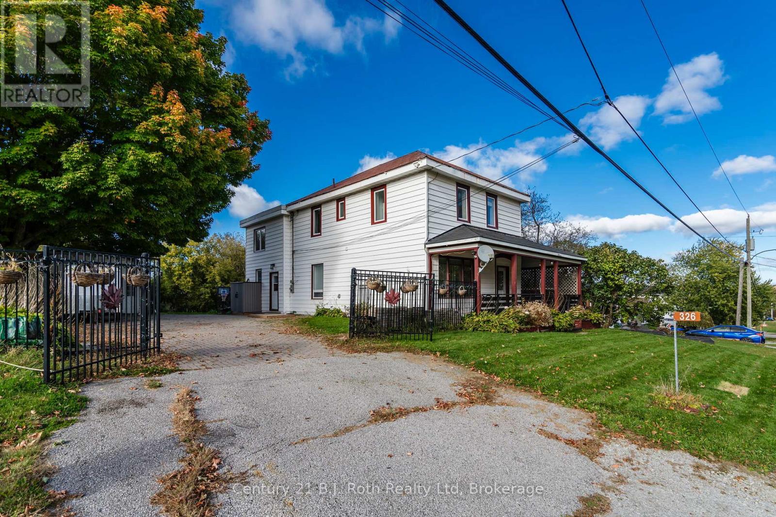 326 Lafontaine Road W, Tiny, Ontario  L9M 0H1 - Photo 3 - S12058010