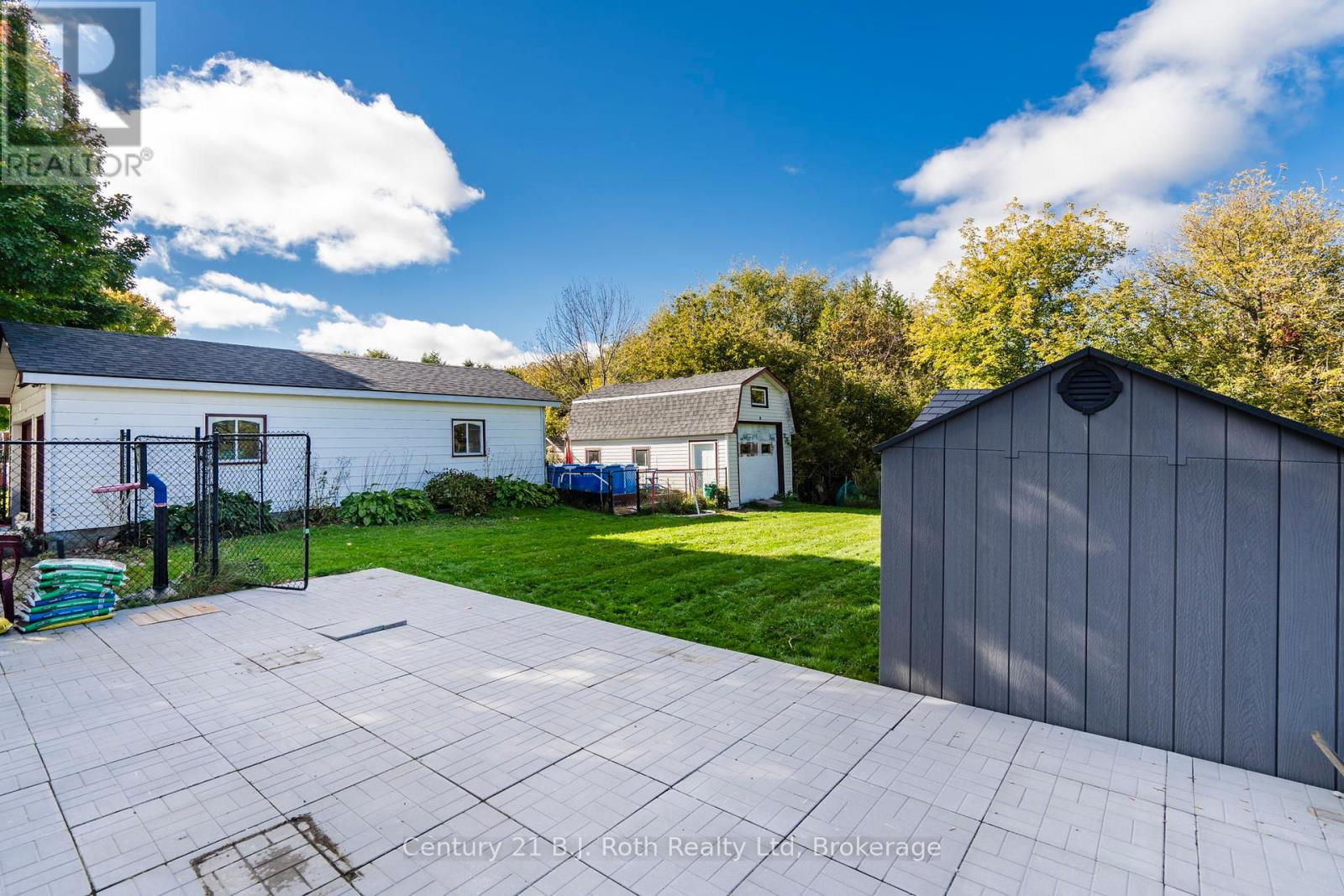 326 Lafontaine Road W, Tiny, Ontario  L9M 0H1 - Photo 36 - S12058010