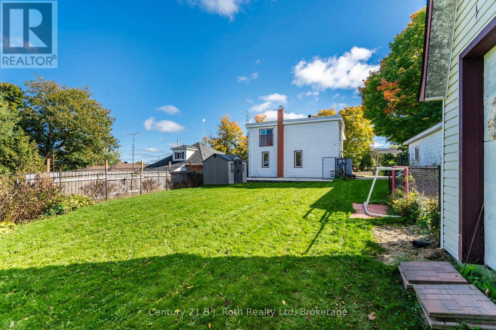 326 Lafontaine Road W, Tiny, Ontario  L9M 0H1 - Photo 37 - S12058010
