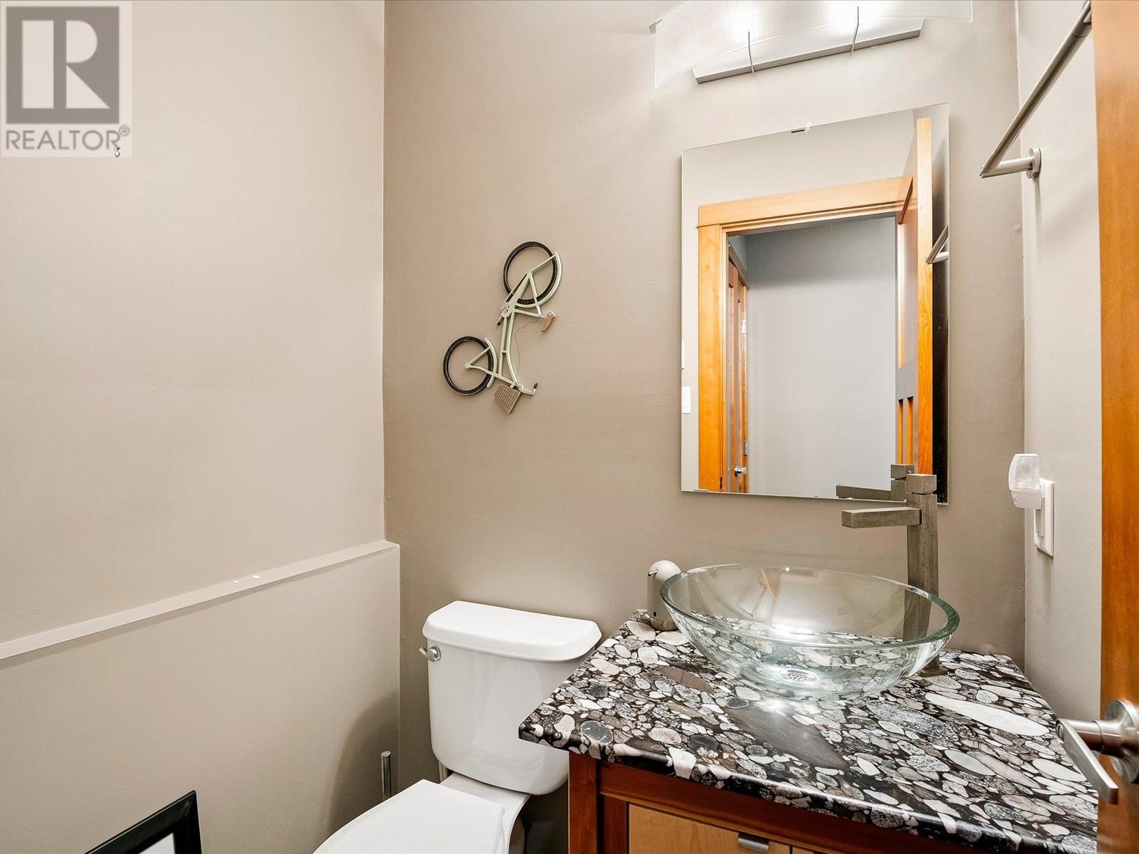 10 8030 Nicklaus North Boulevard, Whistler, British Columbia  V8E 1J7 - Photo 19 - R2985456