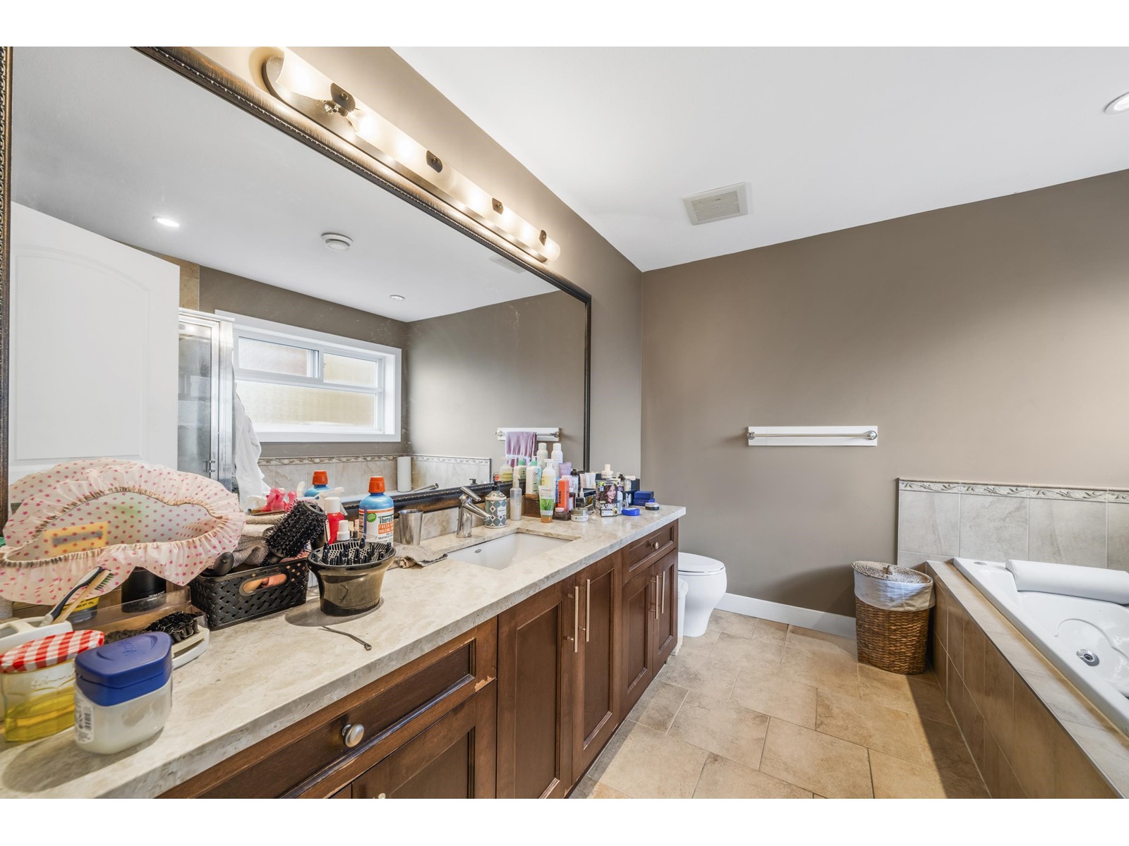 14777 57 Avenue, Surrey, British Columbia  V3S 2W1 - Photo 22 - R2985506