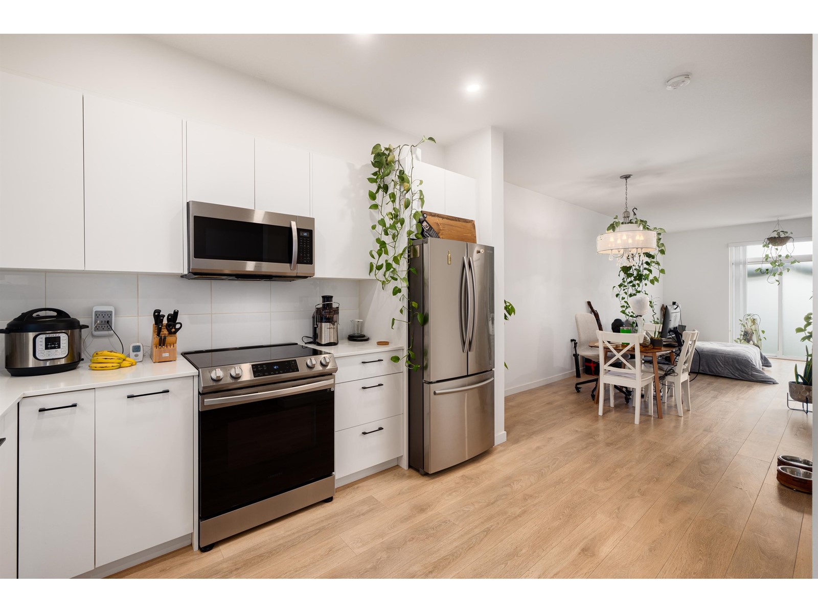 126 15235 Sitka Drive, Surrey, British Columbia  V3S 0A9 - Photo 5 - R2985018