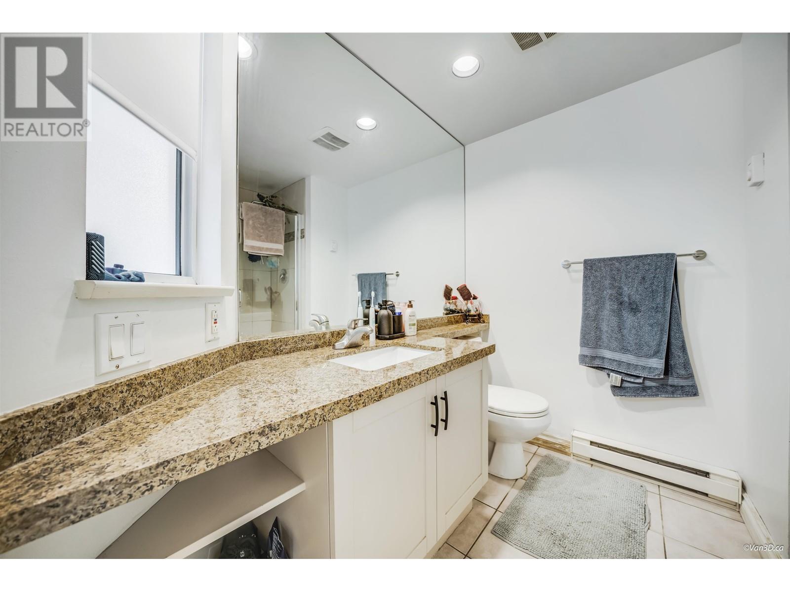 301 525 Austin Avenue, Coquitlam, British Columbia  V3K 3M6 - Photo 22 - R2983801