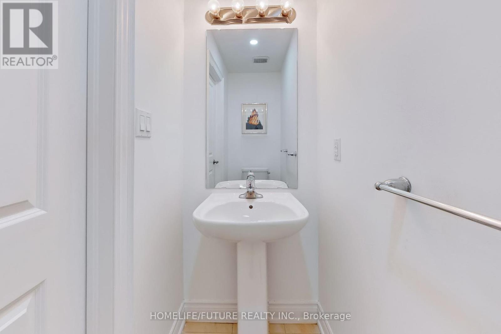 Property at 72 MOHANDAS DRIVE image 5