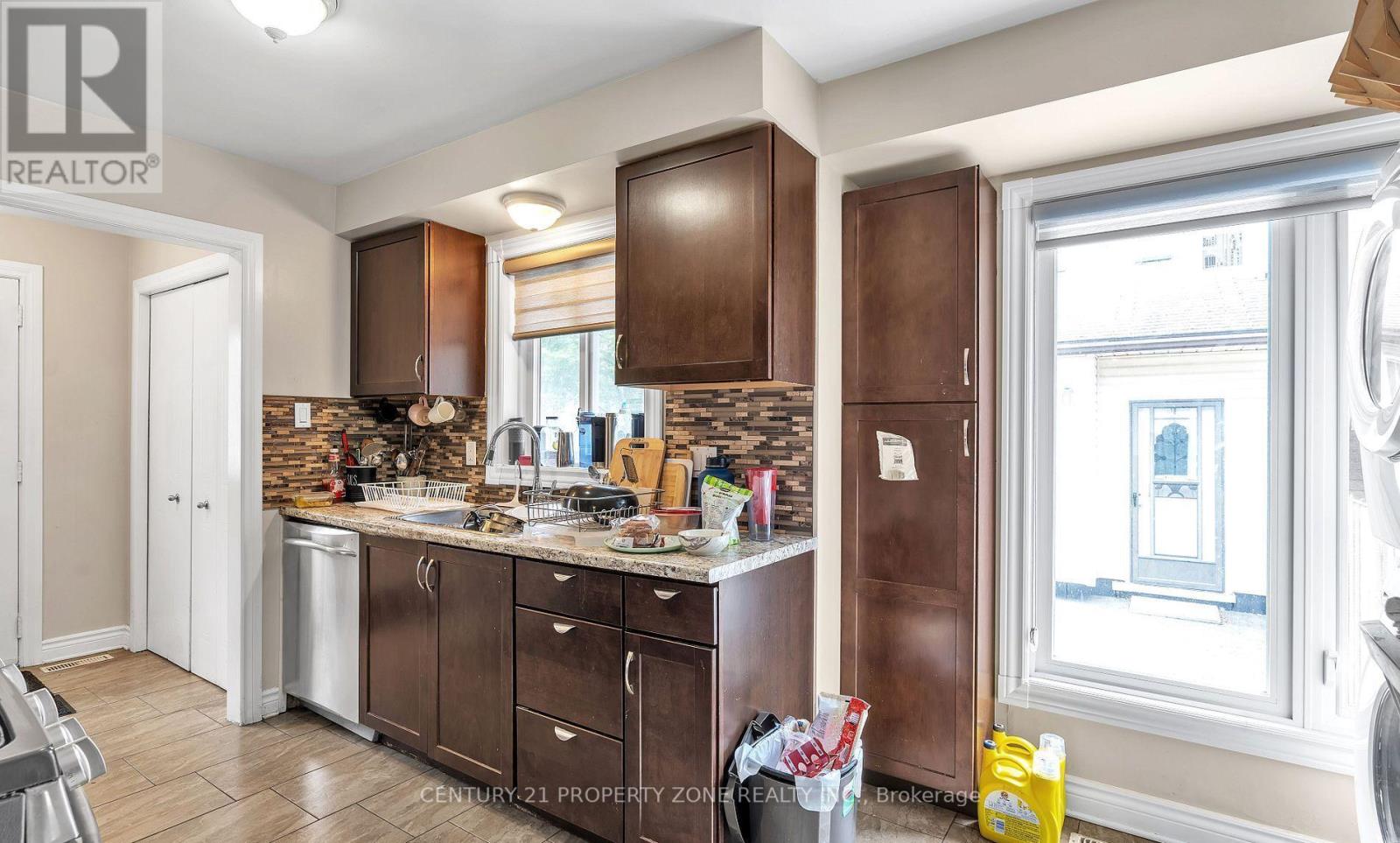 Property at 19 STROUD CRESCENT image 5