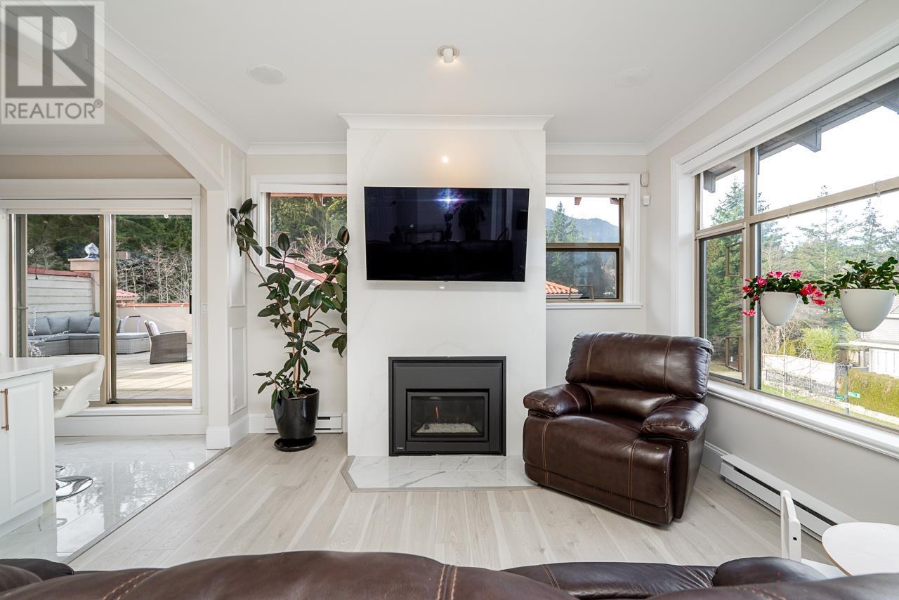 408 3176 Plateau Boulevard, Coquitlam, British Columbia  V3E 3J2 - Photo 13 - R2985171