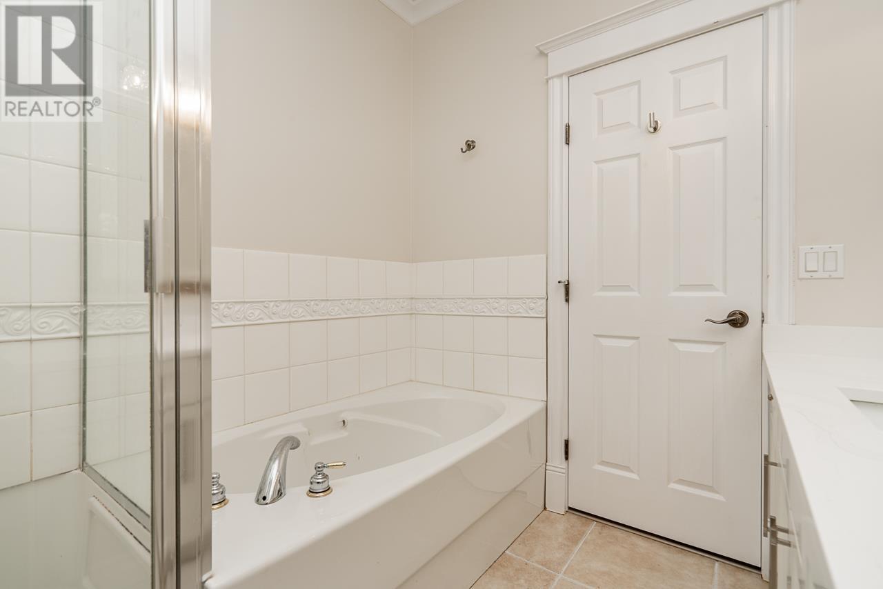 408 3176 Plateau Boulevard, Coquitlam, British Columbia  V3E 3J2 - Photo 20 - R2985171