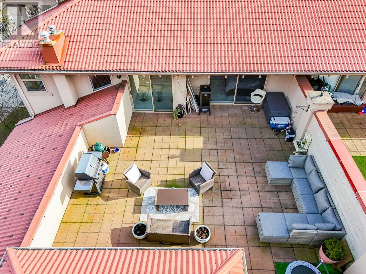 408 3176 Plateau Boulevard, Coquitlam, British Columbia  V3E 3J2 - Photo 8 - R2985171