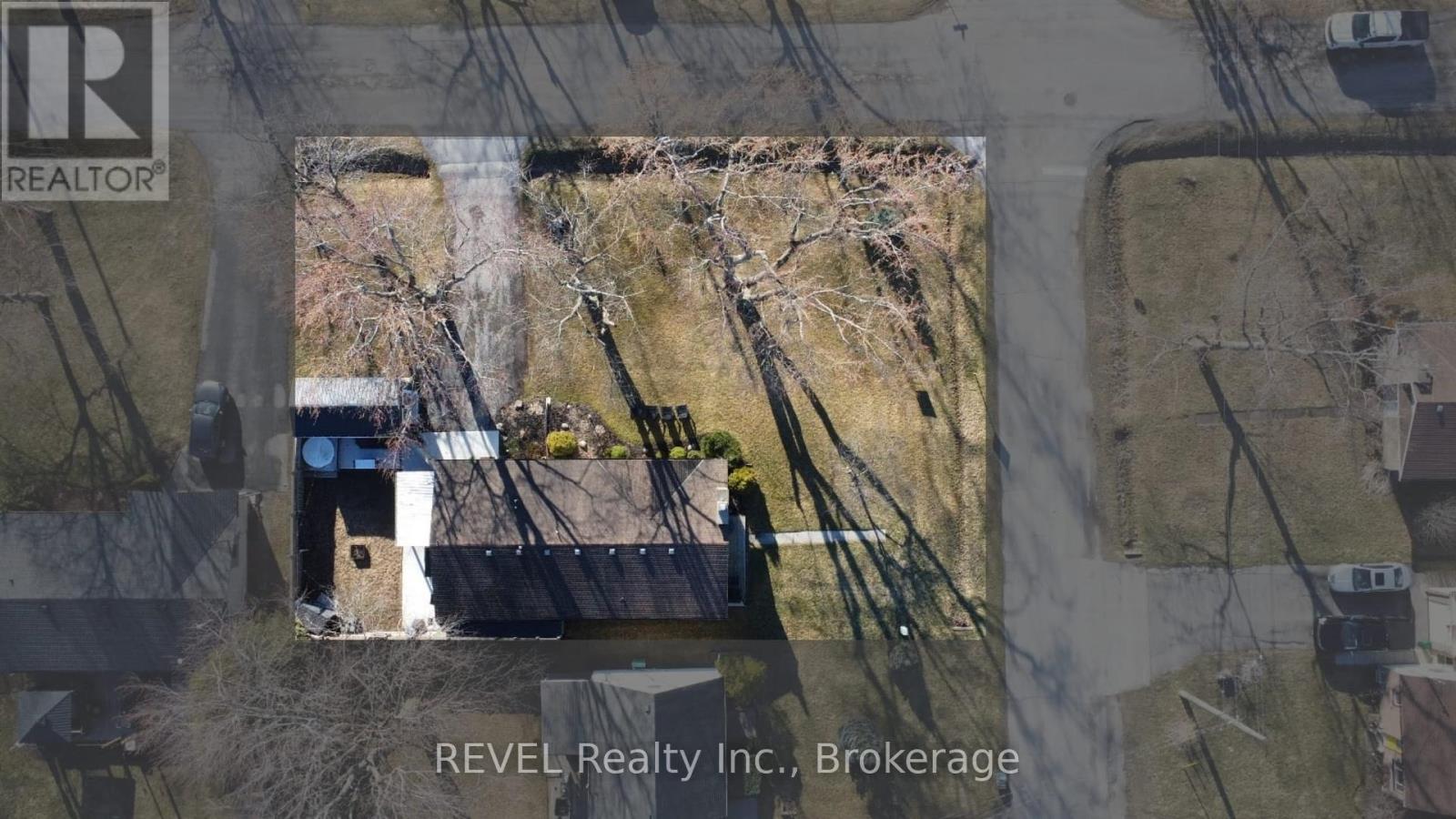 466 Belleview Boulevard, Fort Erie (335 - Ridgeway), Ontario  L0S 1N0 - Photo 32 - X12031991