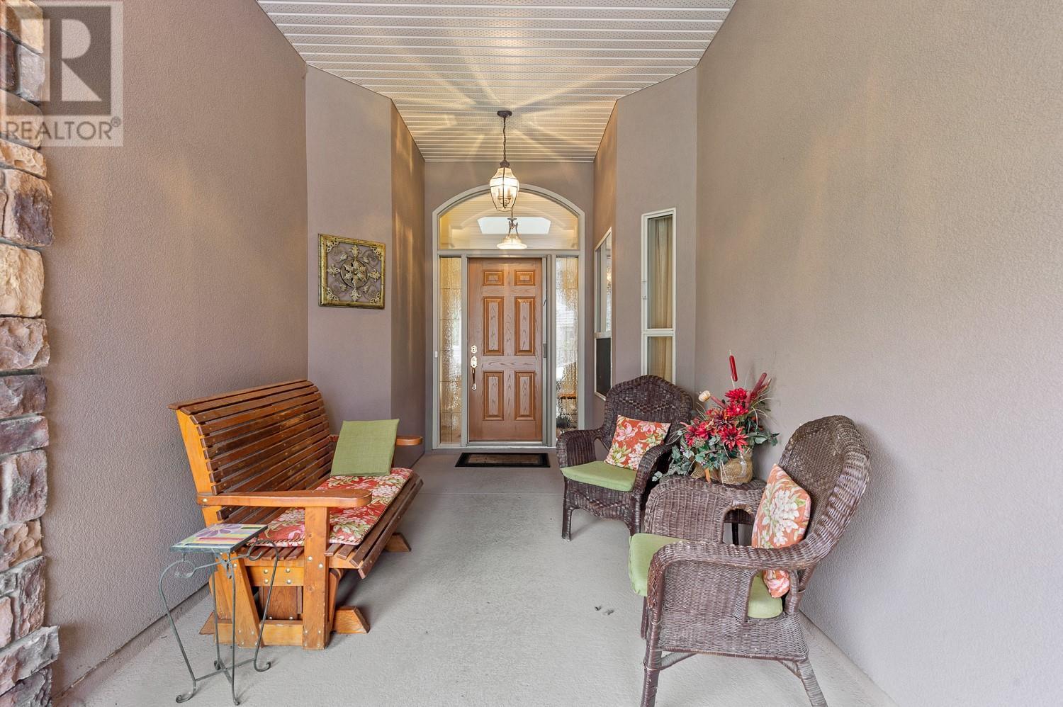 4345 Gallaghers Fairway S Kelowna Photo 4